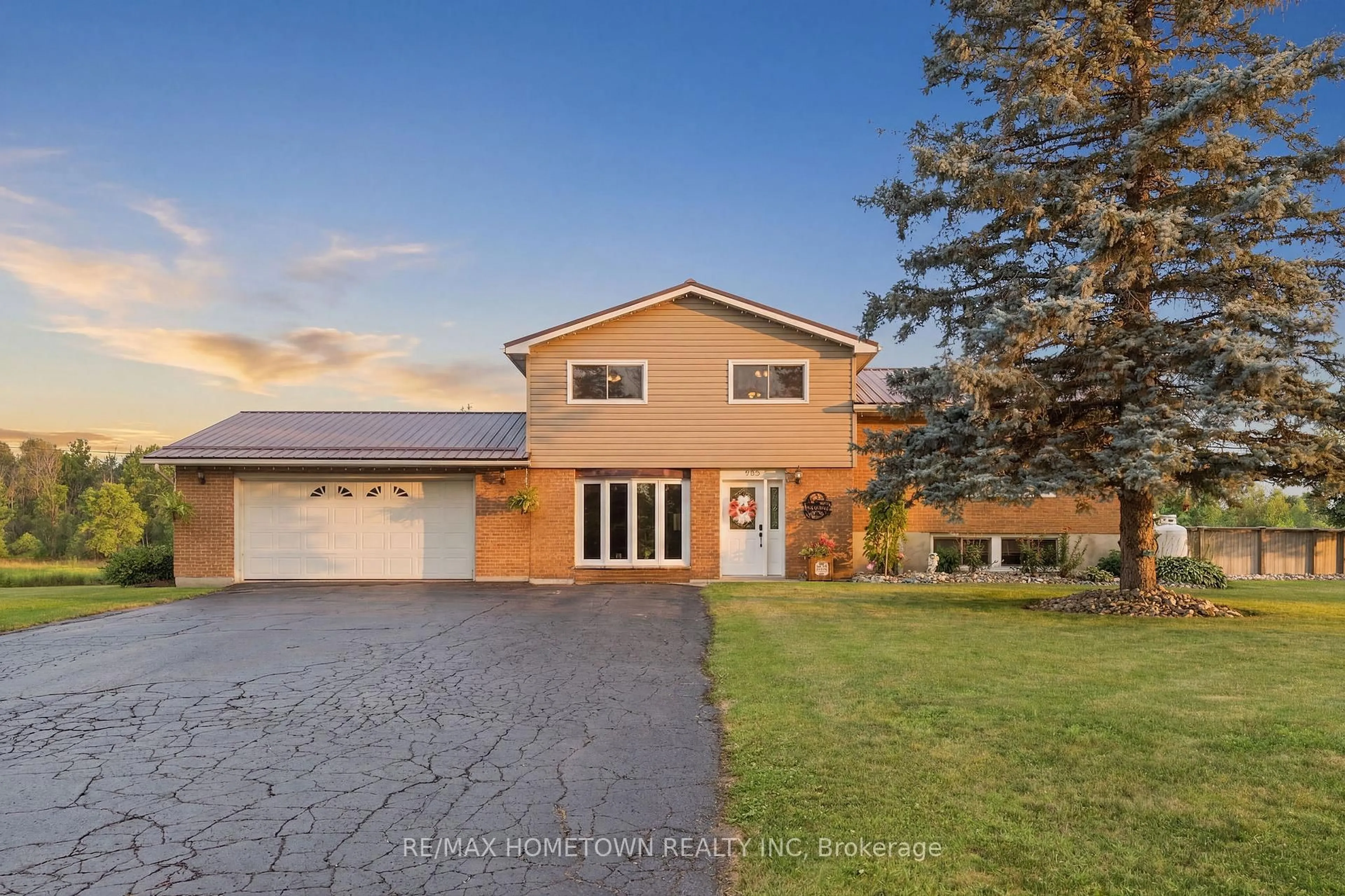 A pic from outside/outdoor area/front of a property/back of a property/a pic from drone, street for 456 Beales Mills Rd, Athens Ontario K0E 1B0