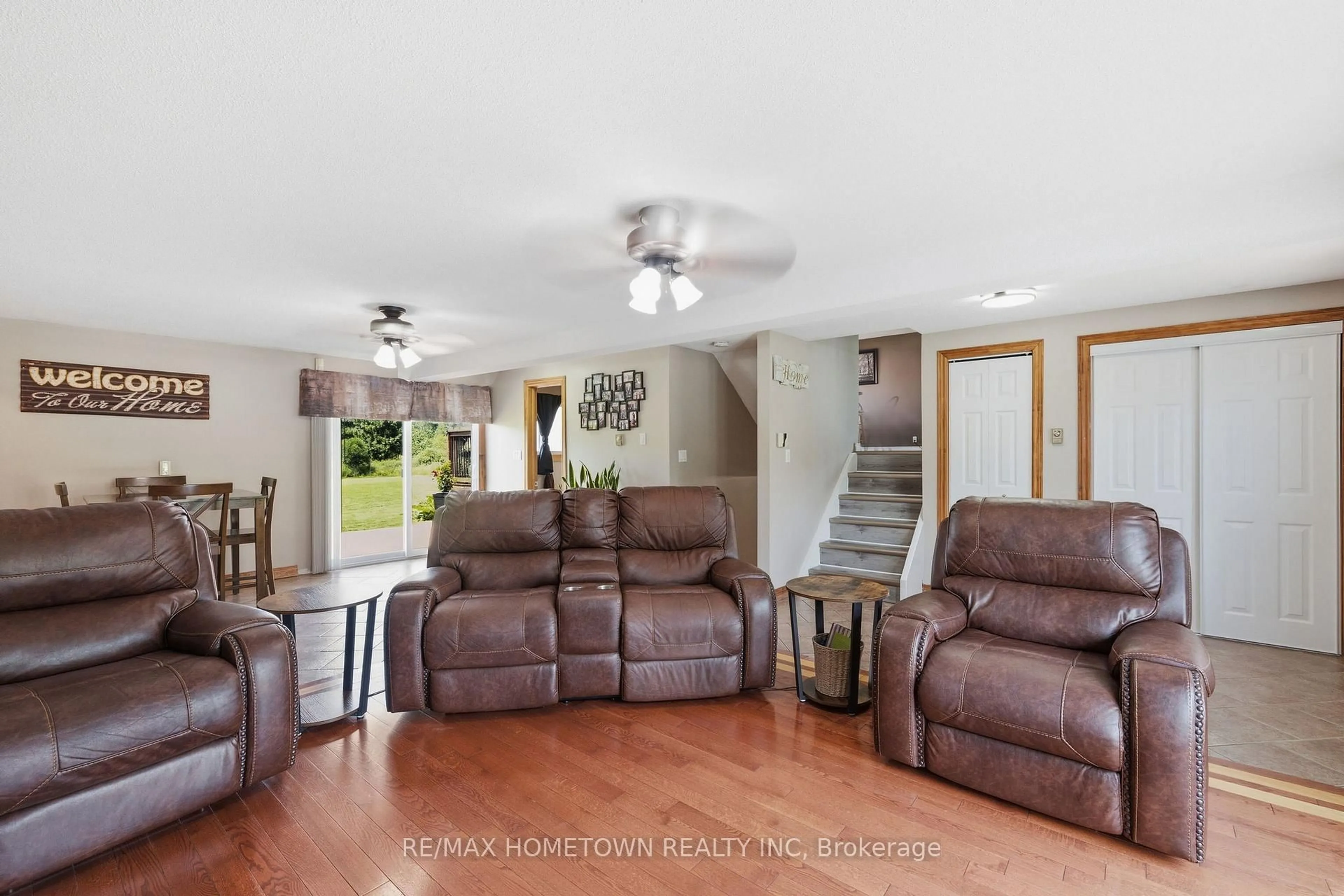 Living room with furniture, unknown for 456 Beales Mills Rd, Athens Ontario K0E 1B0