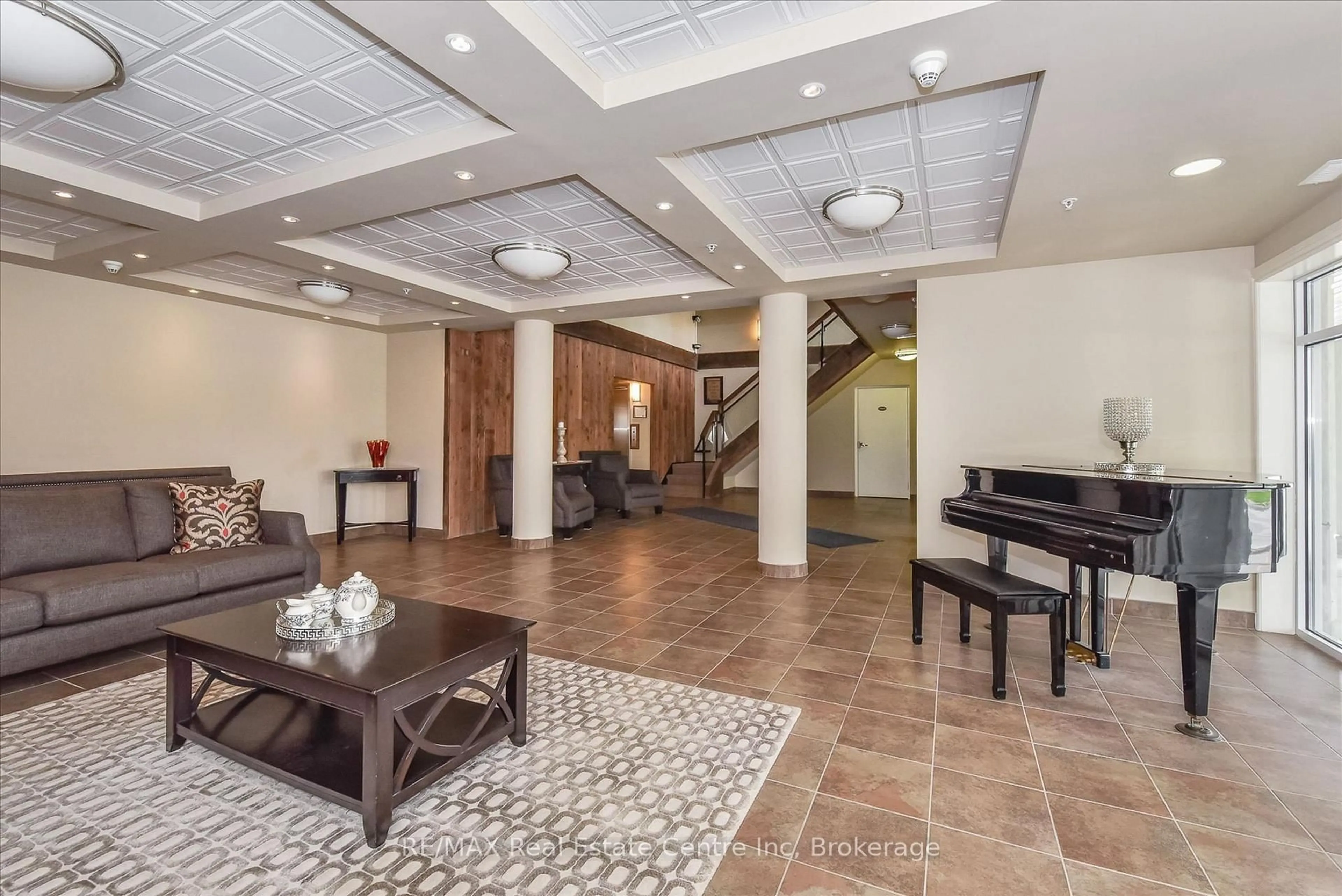 Lobby for 245 Scotland St #101, Centre Wellington Ontario N1M 0B5