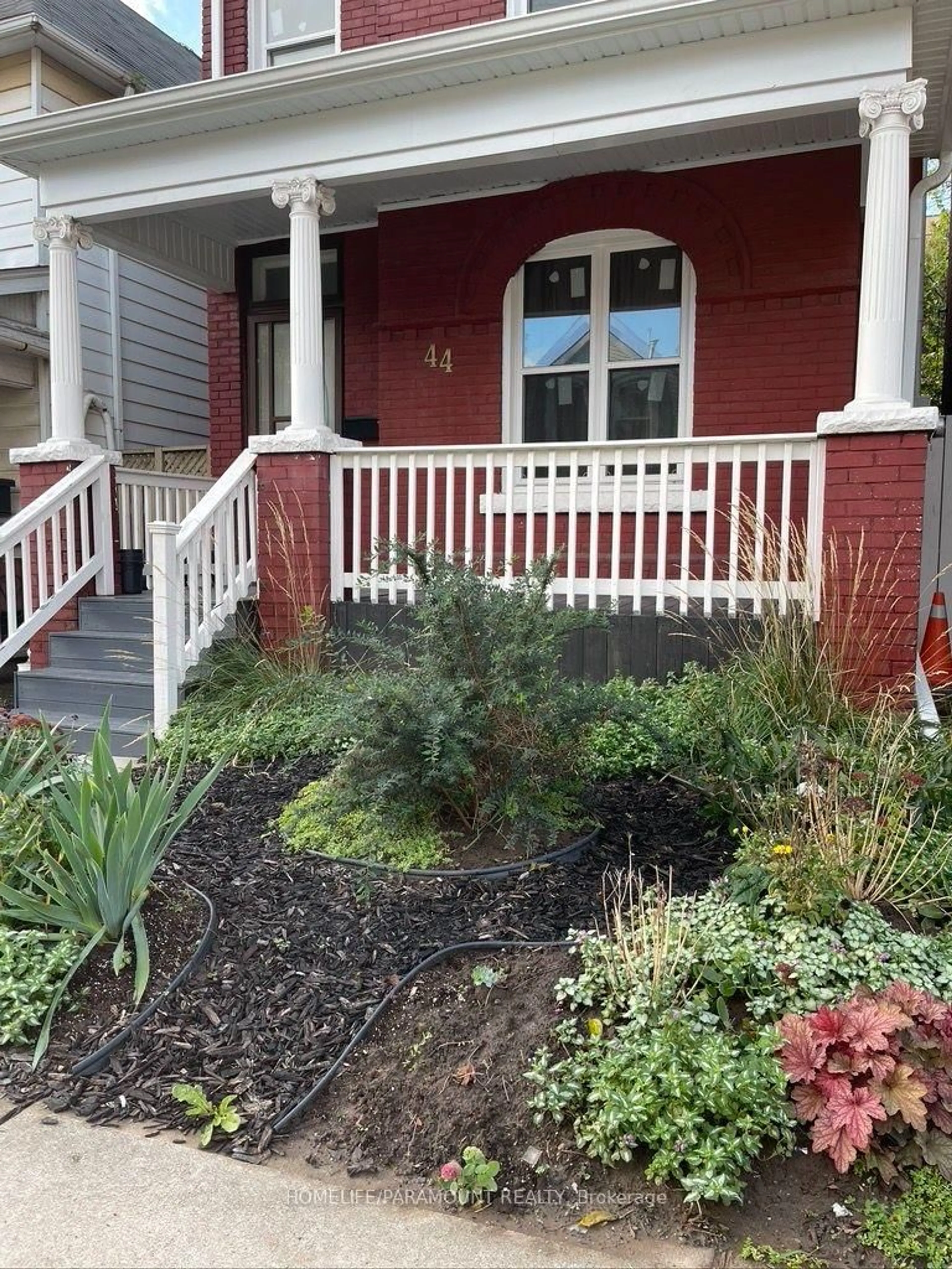 Unknown for 44 Bristol St, Hamilton Ontario L8L 2V1