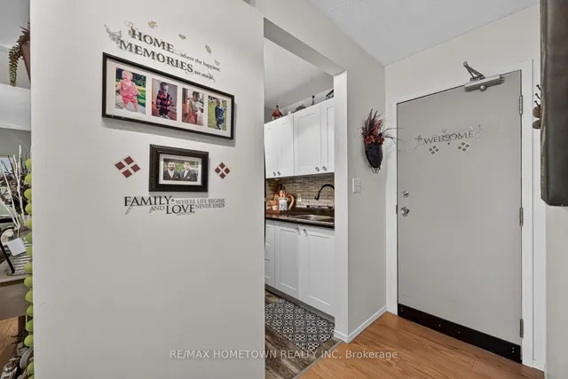 14 Charlotte Pl #16, Brockville 4