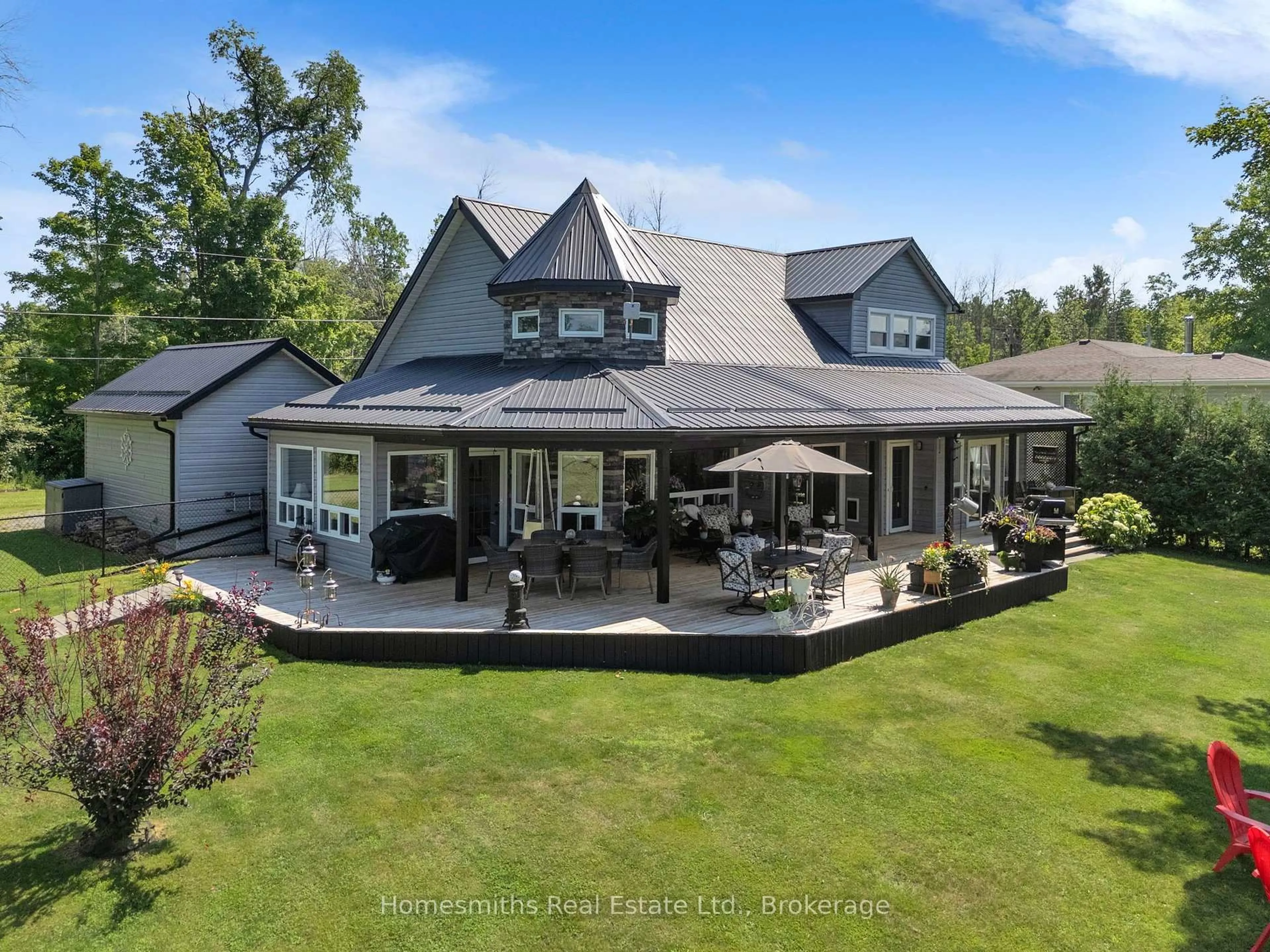 A pic from outside/outdoor area/front of a property/back of a property/a pic from drone, unknown for 14 Fidlar Crt, Limoges Ontario K0K 2M0