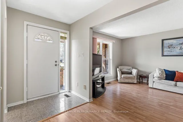 5529 Woodeden Dr, Ottawa 5