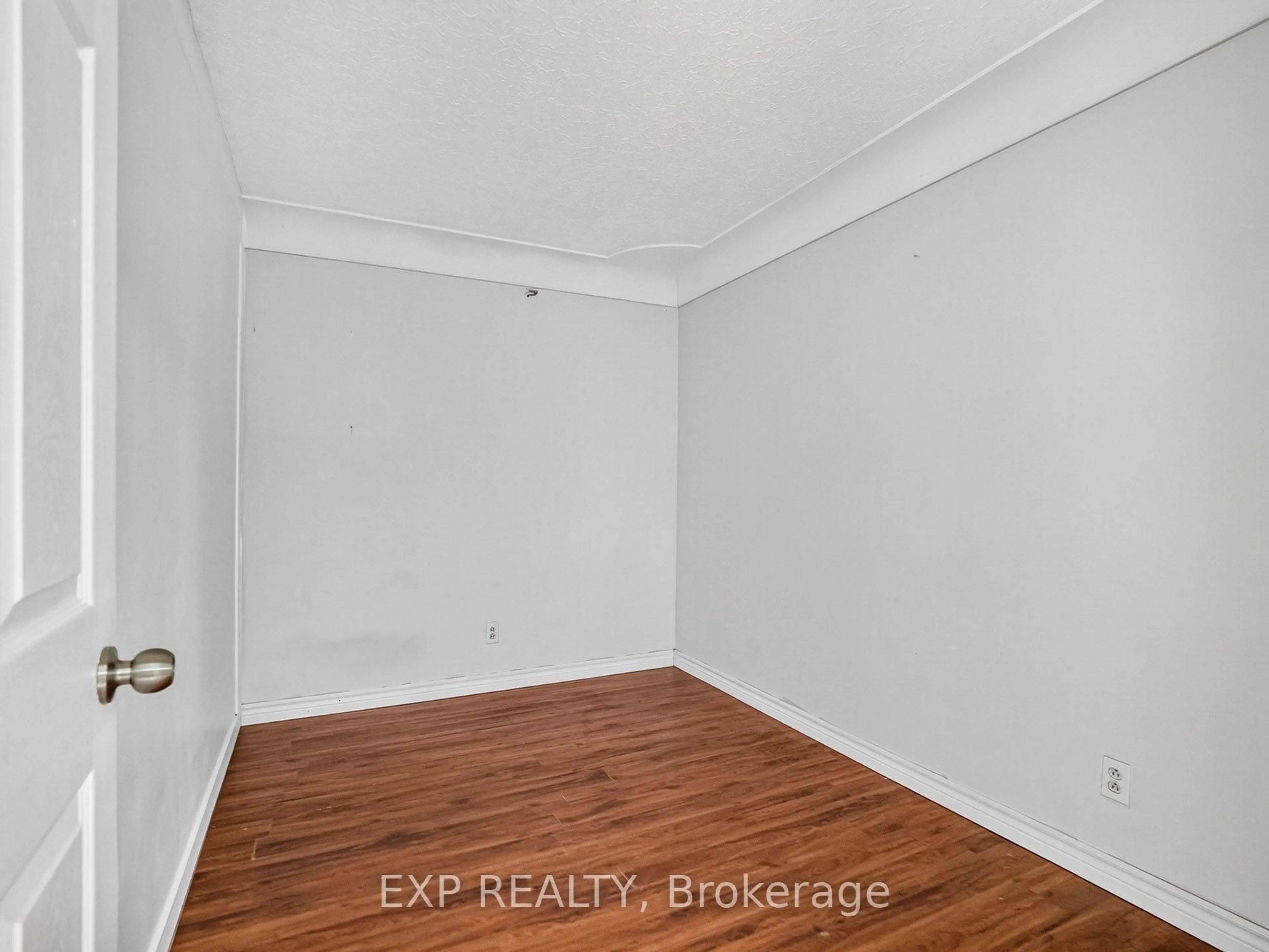 A pic of a room for 151 Wellington St, Welland Ontario L3B 1B4