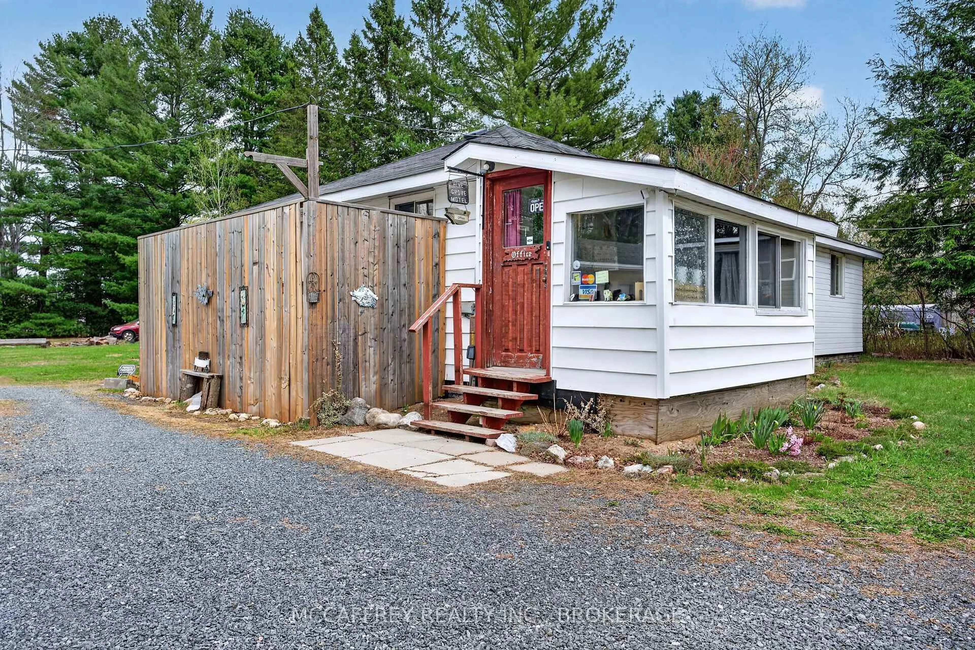 Shed for 12335 HIGHWAY 41, Addington Highlands Ontario K0H 2G0
