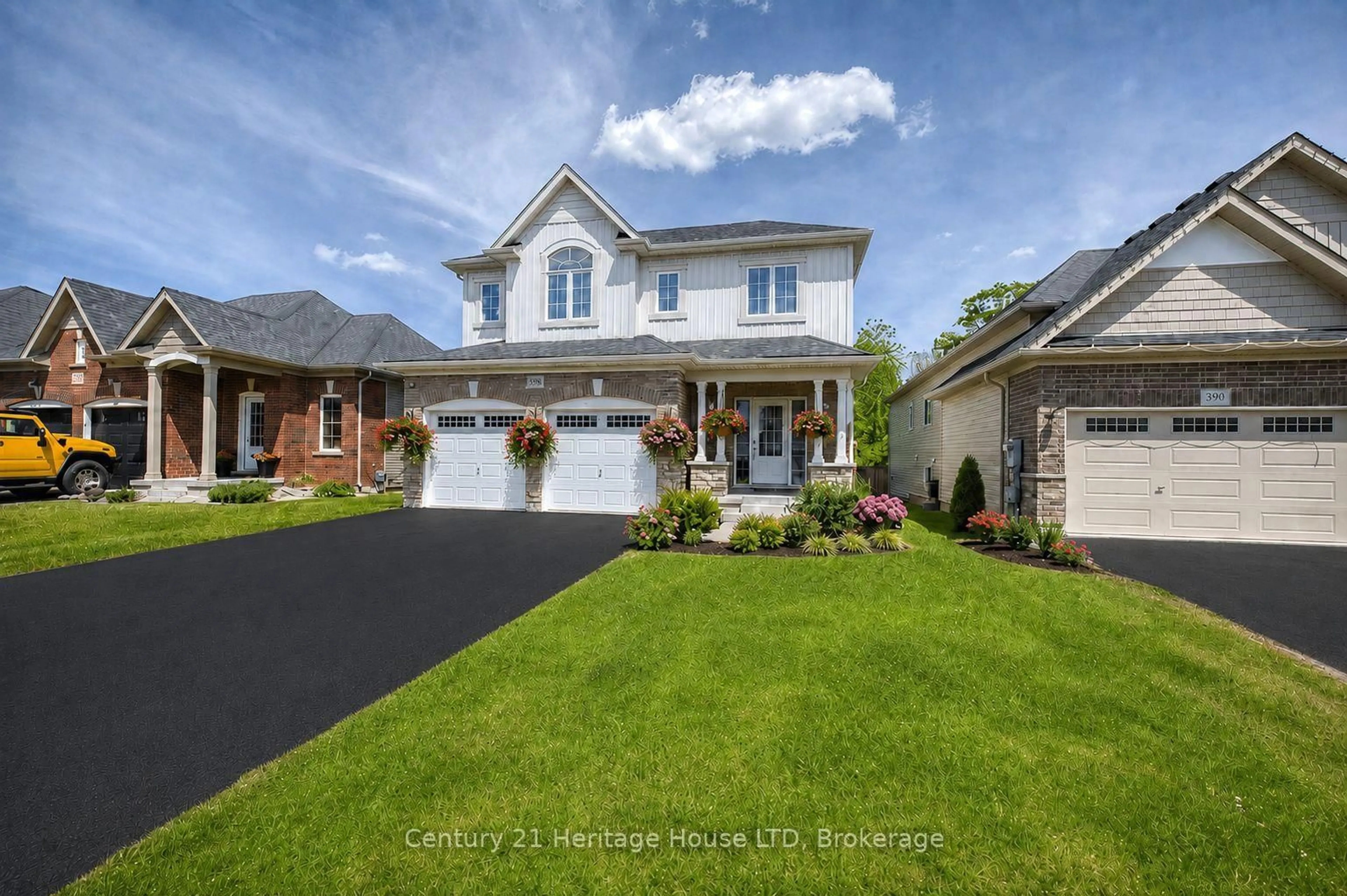 Home with brick exterior material, street for 892 BURWELL St, Fort Erie Ontario L2A 1N1