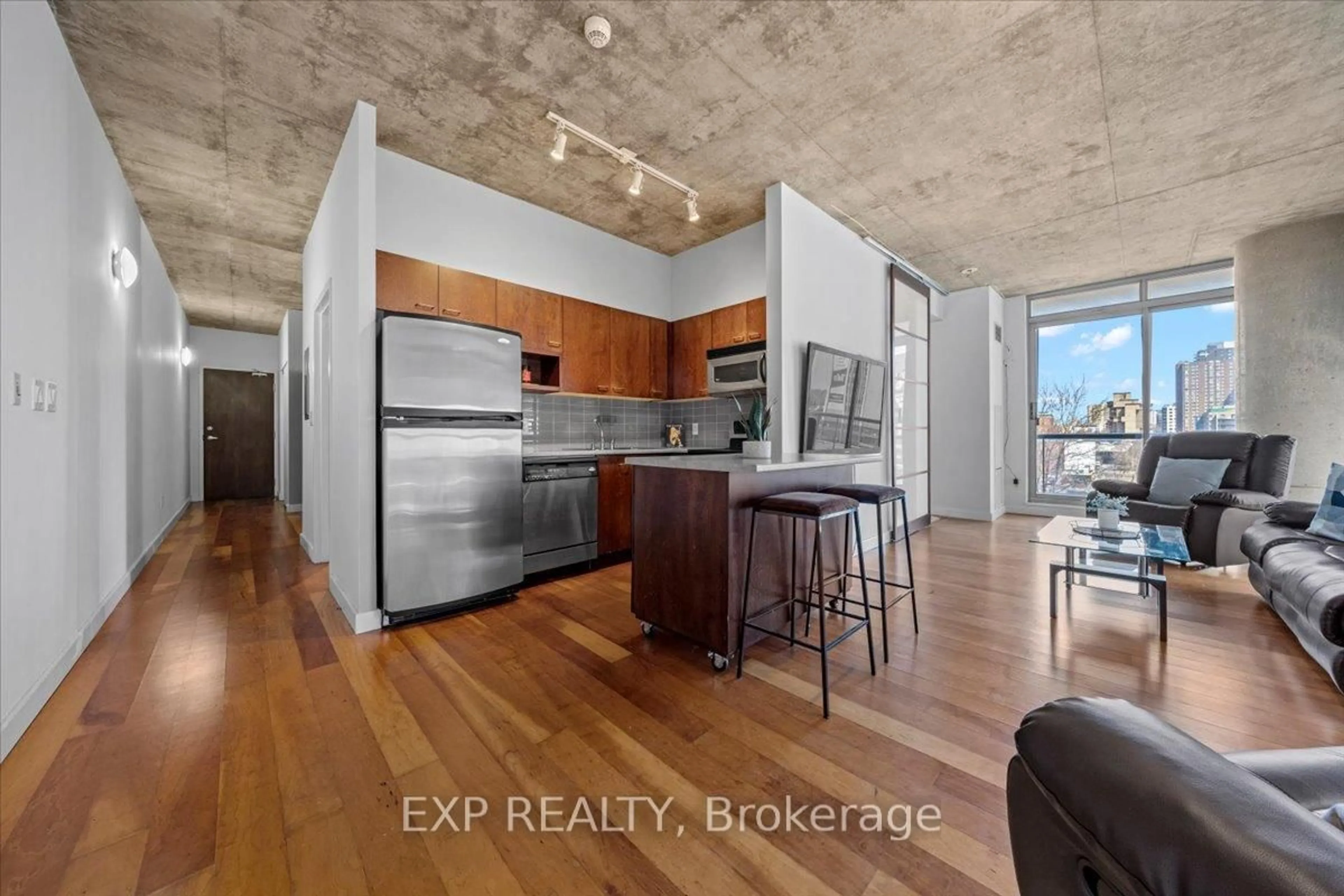 Open concept kitchen, unknown for 179 GEORGE St #603, Ottawa Ontario K1N 1J8