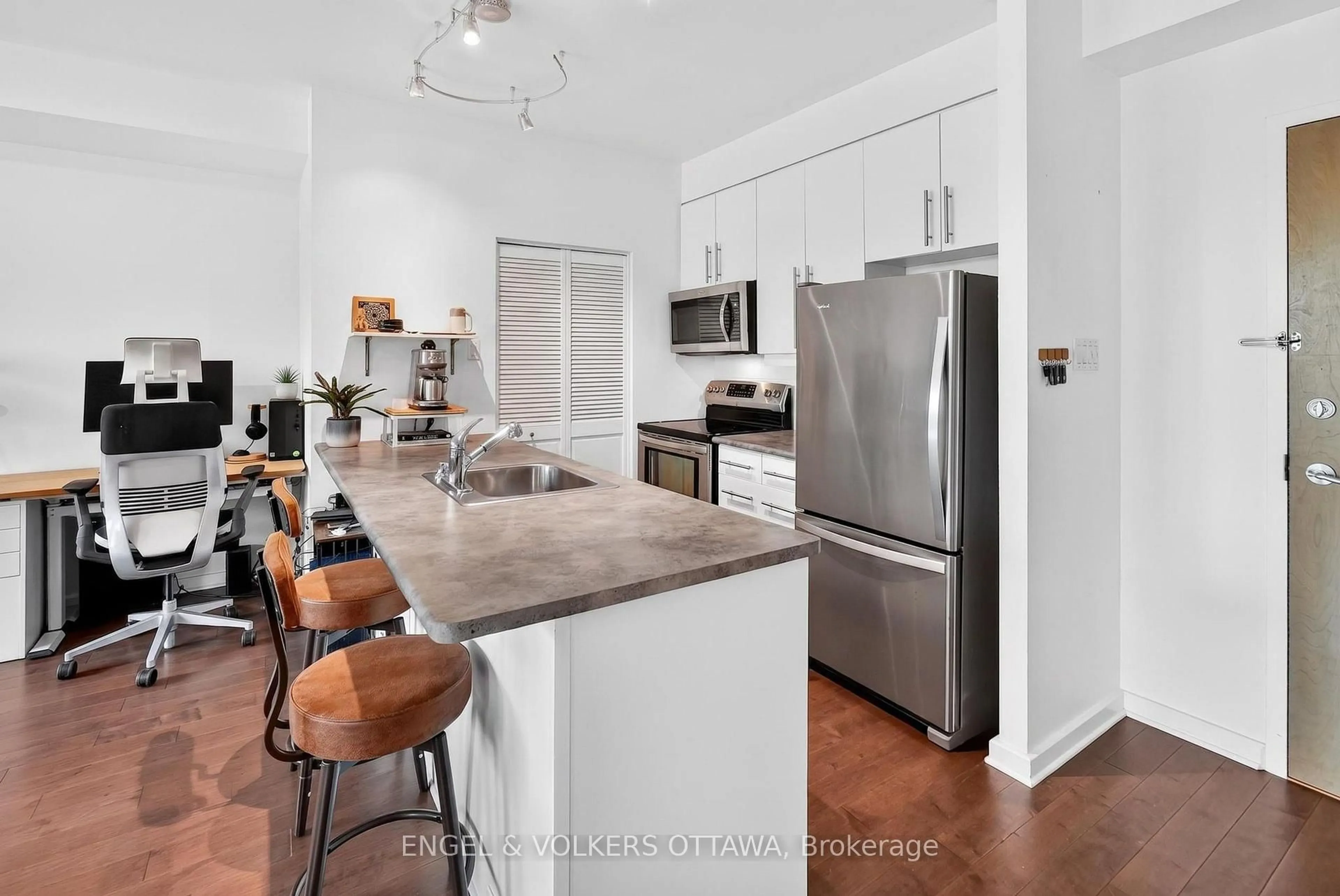 Open concept kitchen, unknown for 150 Caroline Ave #203, Ottawa Ontario K1Y 4X8