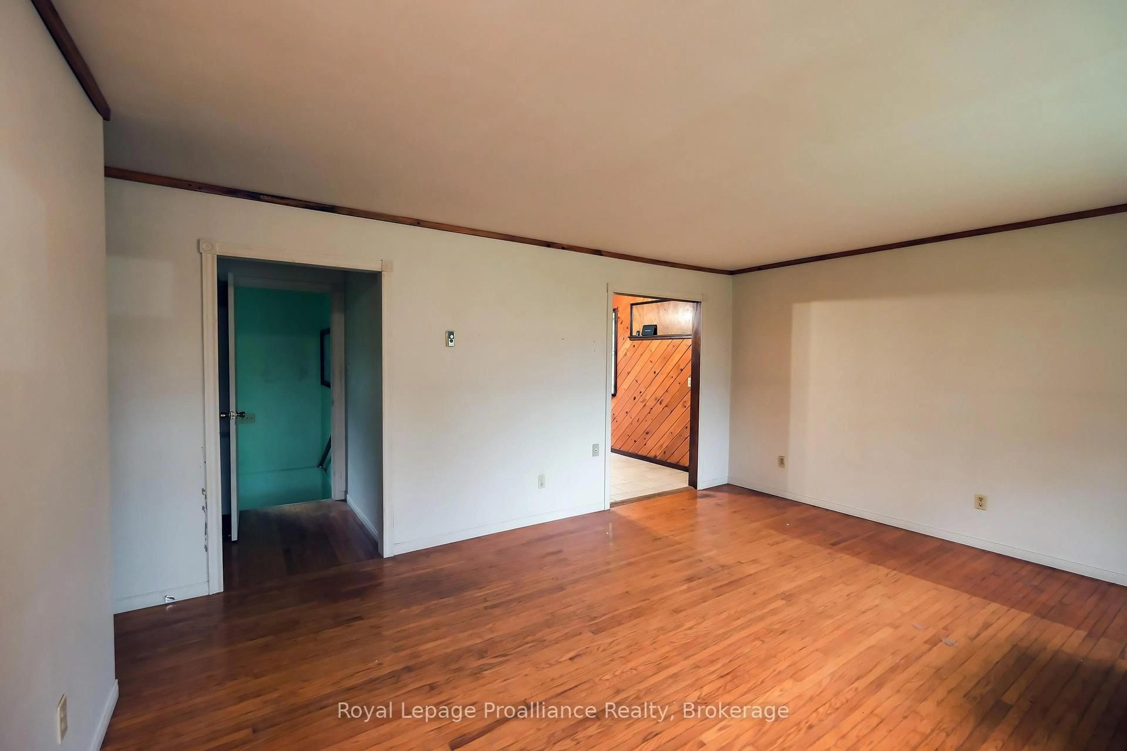 A pic of a room for 96 Prince Edward St, Brighton Ontario K0K 1H0