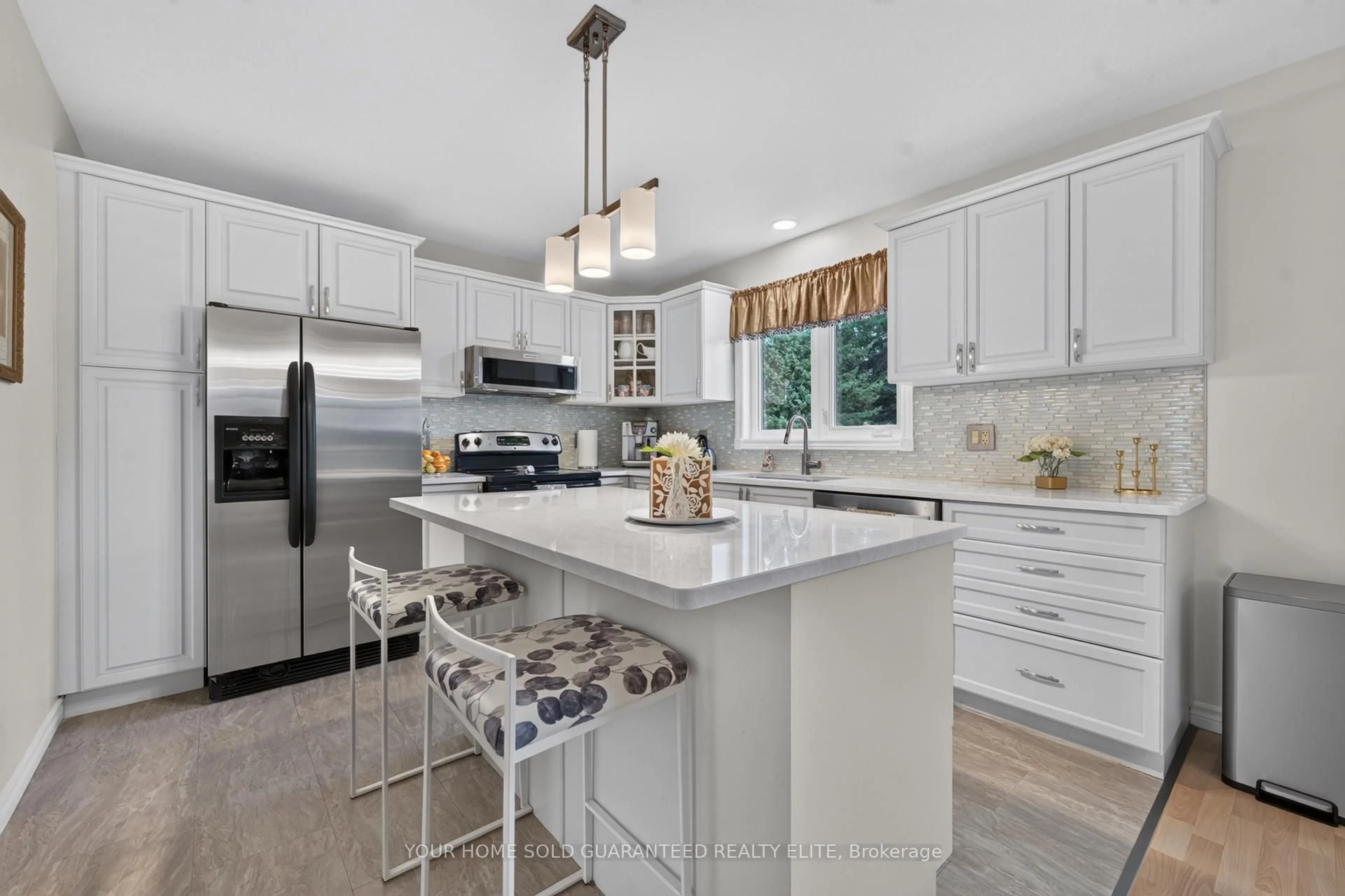 Open concept kitchen, ceramic/tile floor for 213 Margaret St, Minto Ontario N0G 1Z0