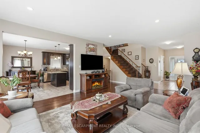 1332 Baseline Rd, Hamilton 5