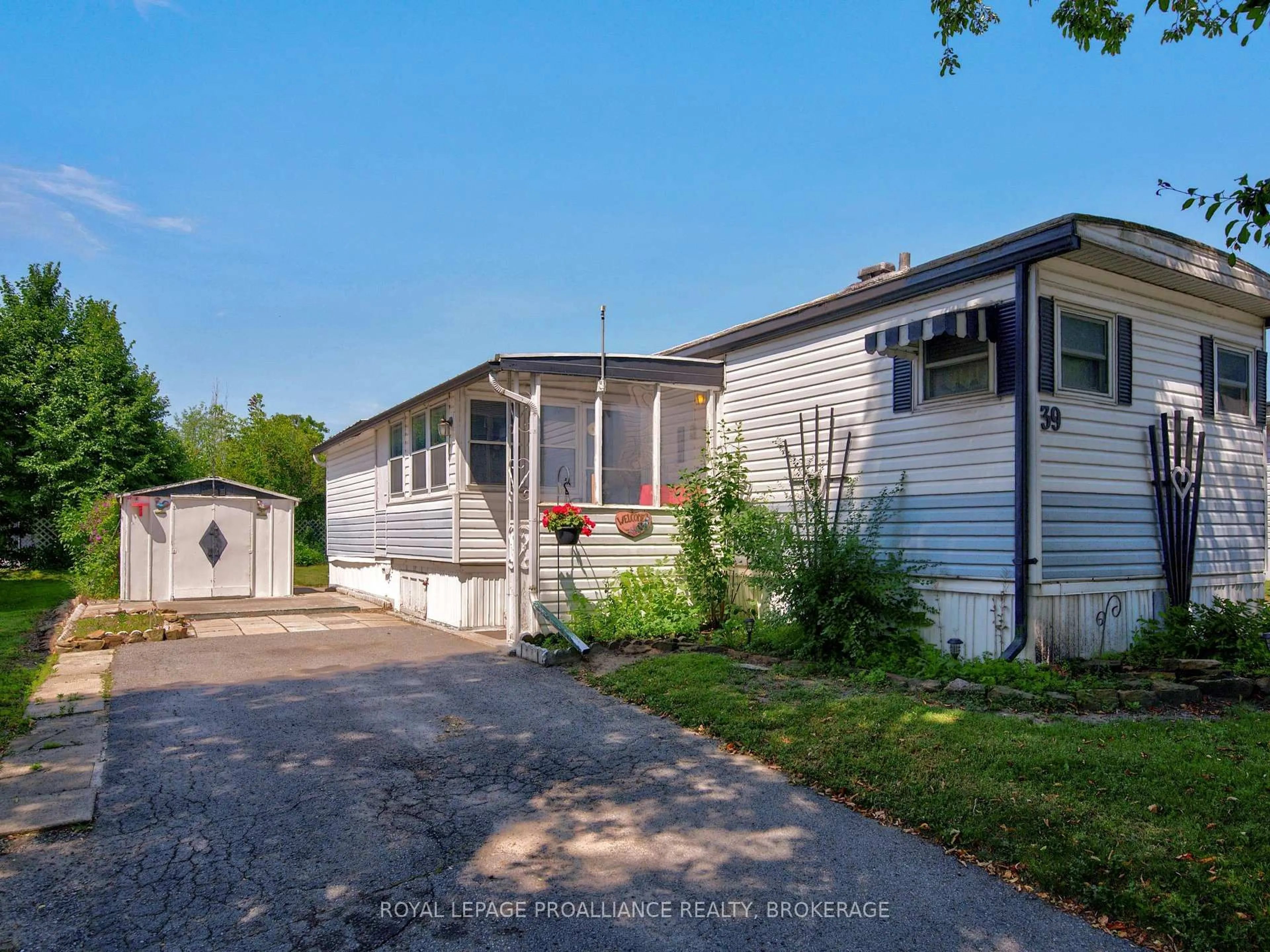 Unknown for 39 Worthington Way, Kingston Ontario K7K 5C2
