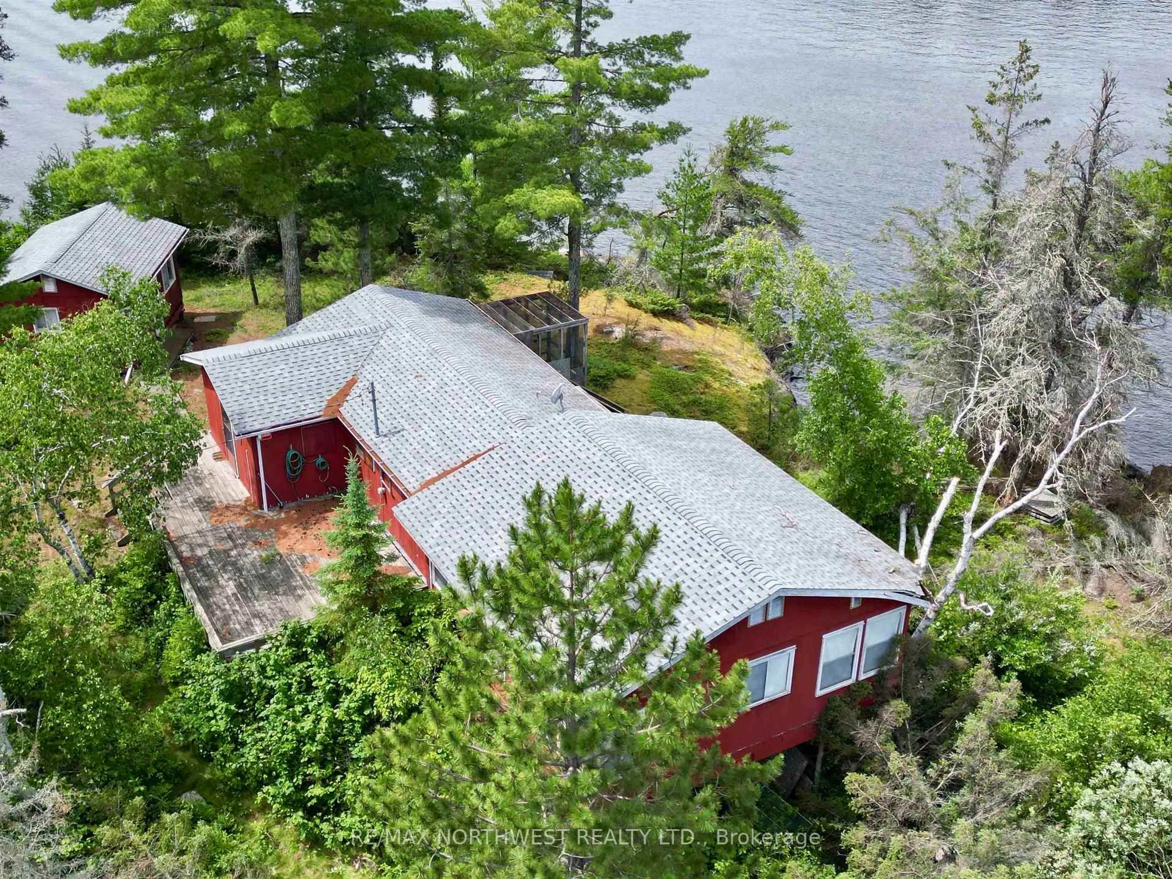 A pic from outside/outdoor area/front of a property/back of a property/a pic from drone, water/lake/river/ocean view for PCL 26231 Trinity Bay, Kenora Remote Area Ontario P9N 1G5