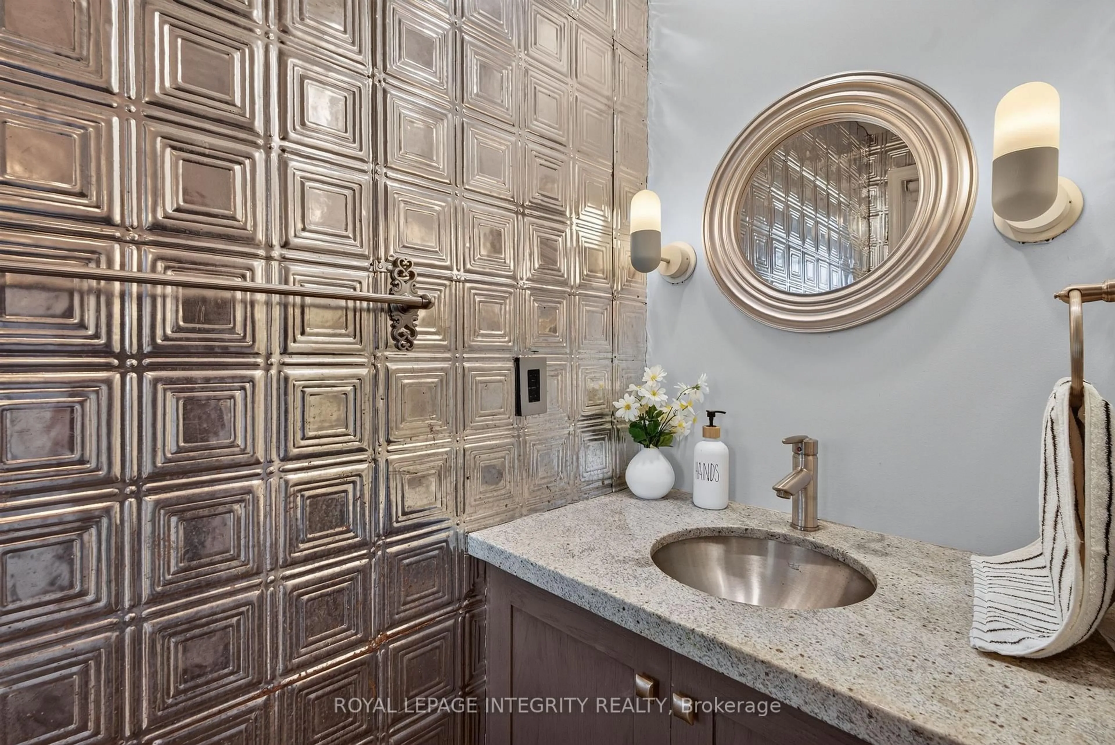 Contemporary bathroom, ceramic/tile floor for 640 Kilbirnie Dr, Ottawa Ontario K2J 0G7