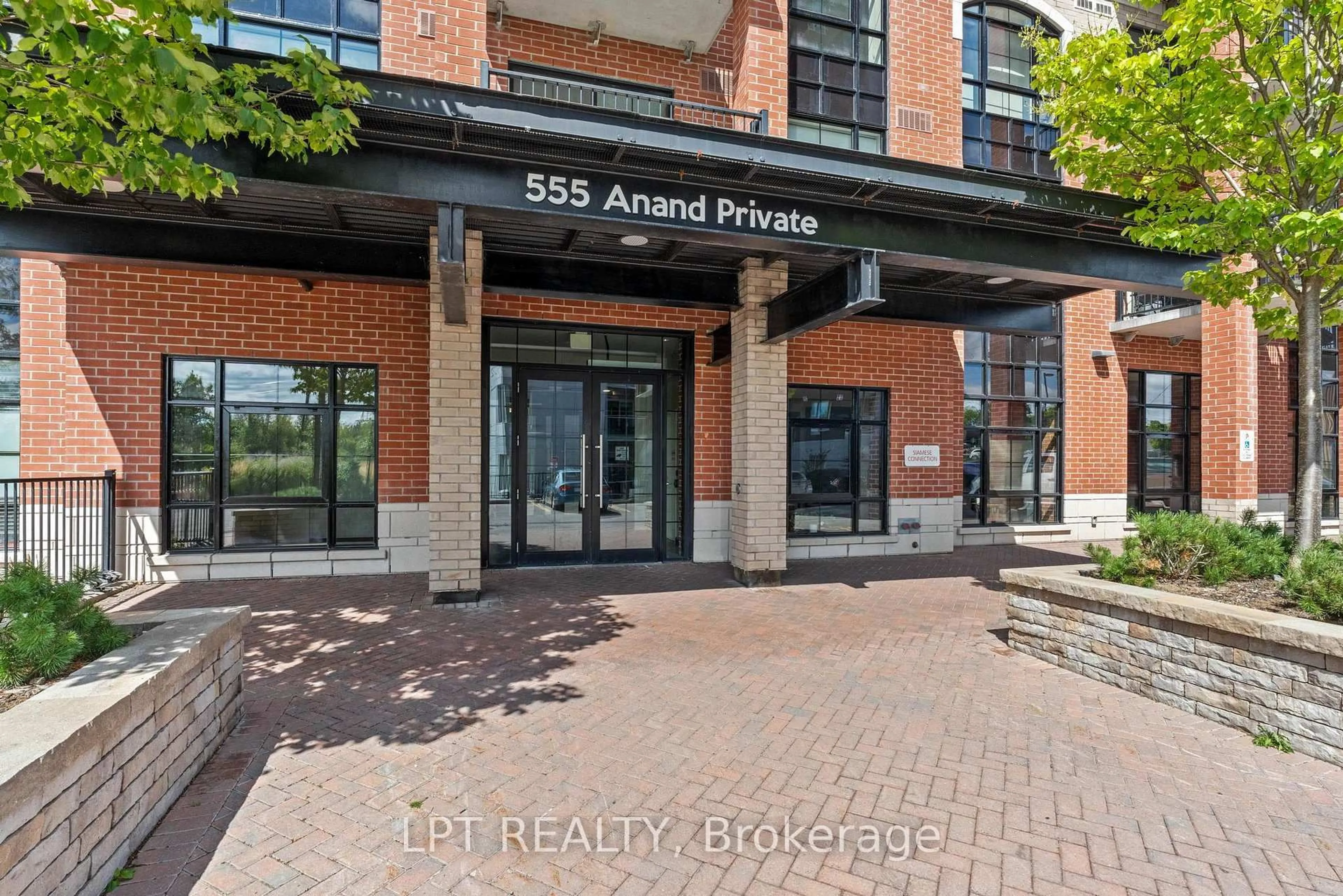 Unknown for 555 Anand Private #707, Ottawa Ontario K1V 2R7