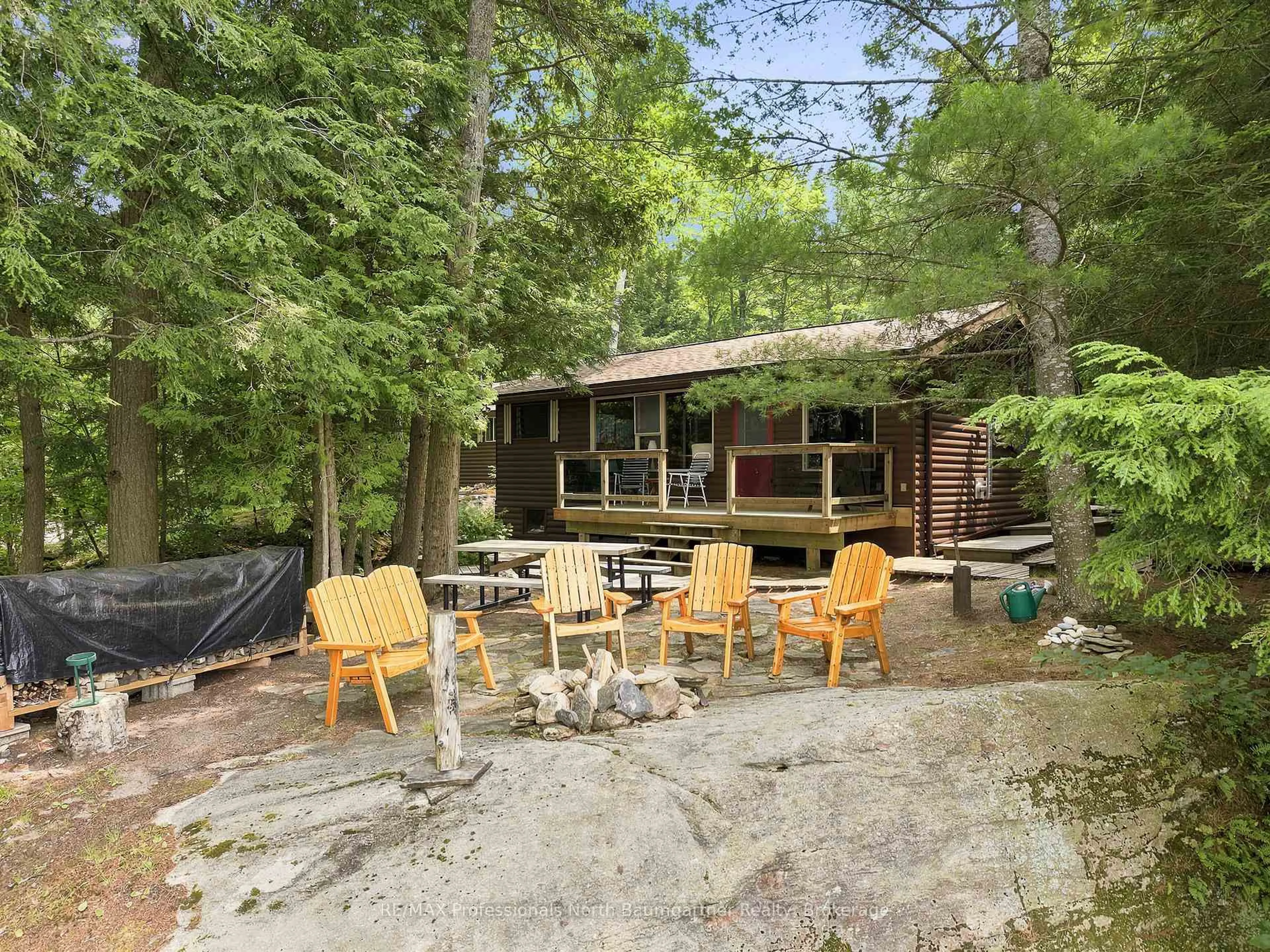 Patio, forest/trees view for 1896 Wilkinson Rd, Dysart et al Ontario K0M 1S0