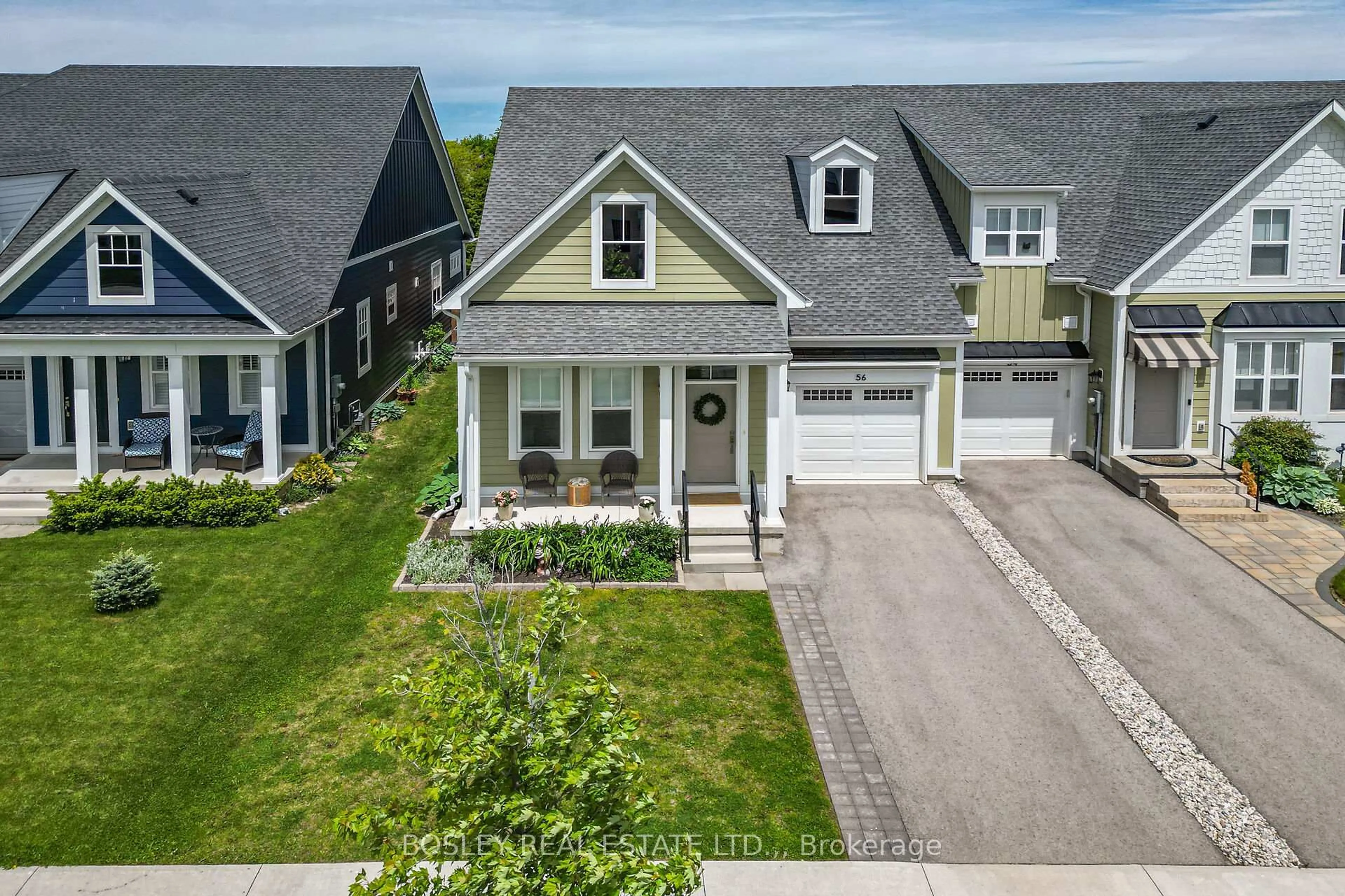 A pic from outside/outdoor area/front of a property/back of a property/a pic from drone, street for 56 Paradise Grve, Niagara-on-the-Lake Ontario L0S 1T0