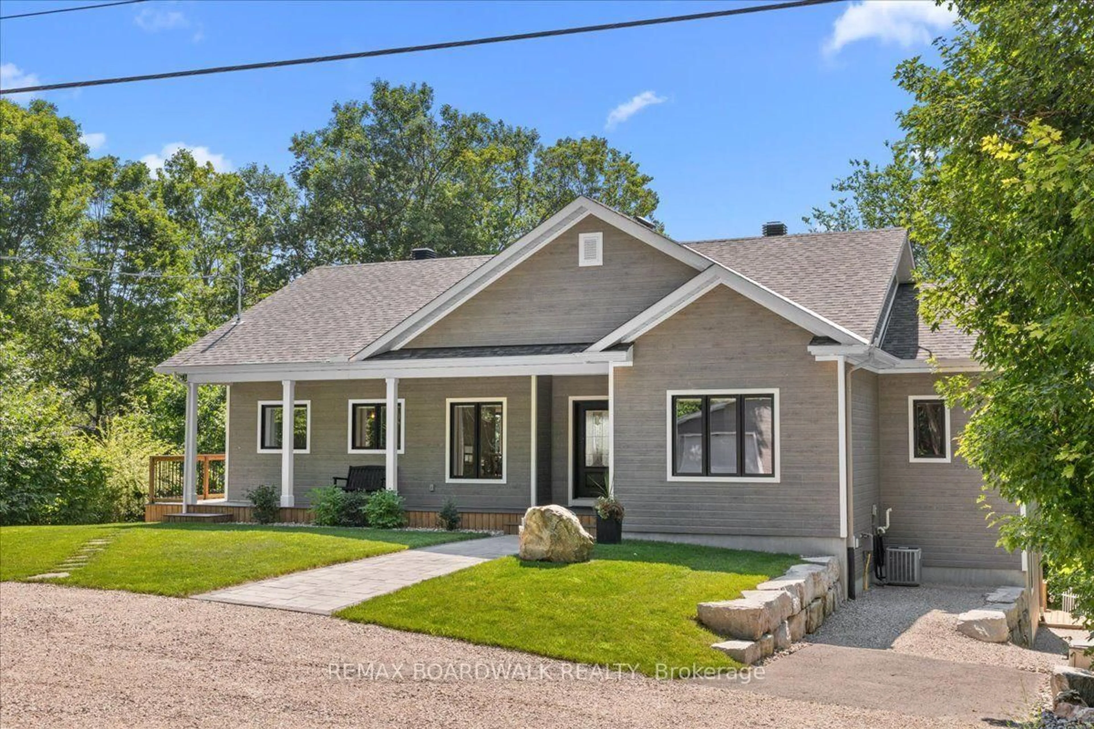 Home with vinyl exterior material, street for 111 Charlie Dr, Carleton Place Ontario K7C 4K8
