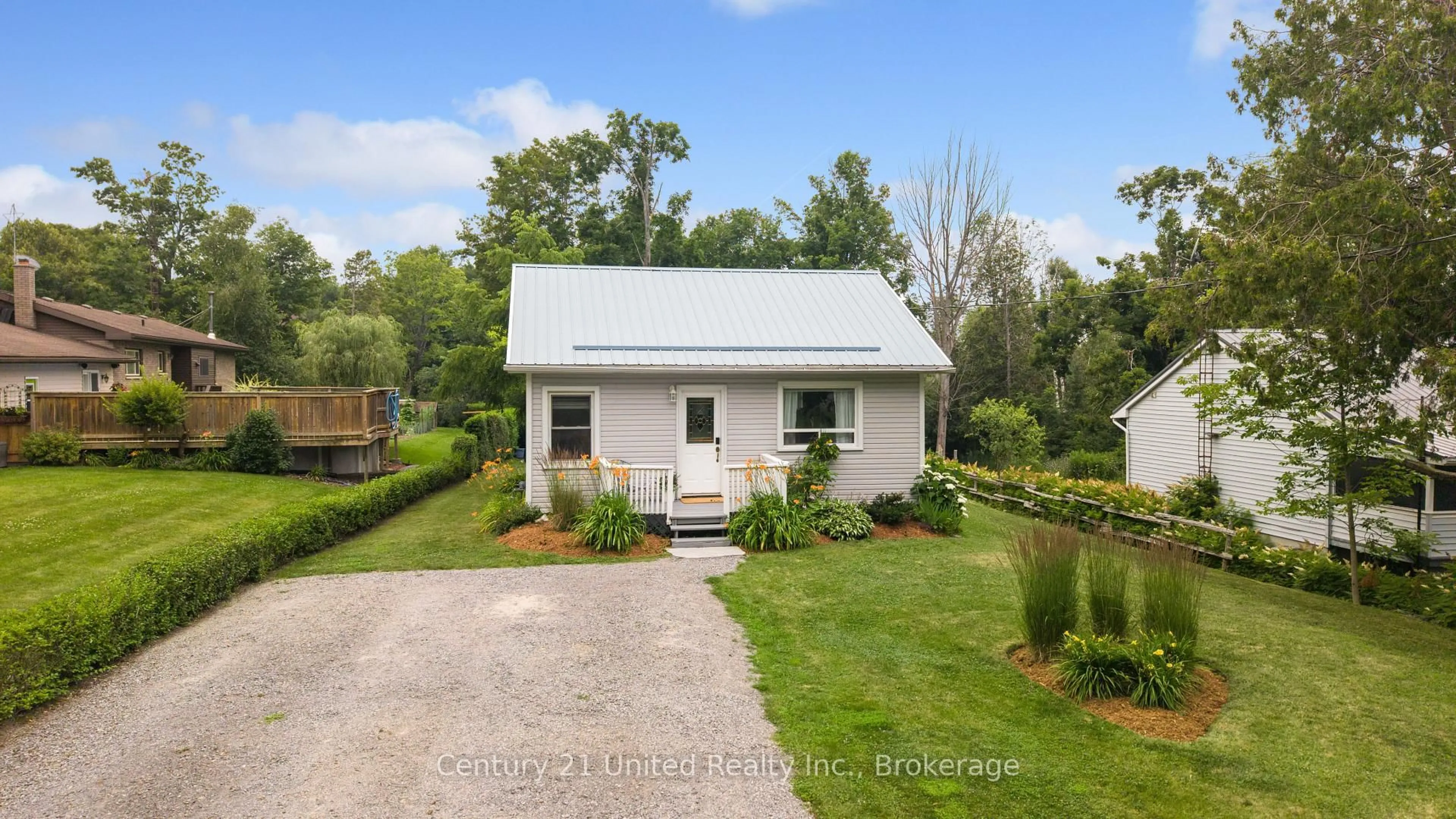 A pic from outside/outdoor area/front of a property/back of a property/a pic from drone, unknown for 2258 Preston Rd, Cavan Monaghan Ontario K9J 6X4