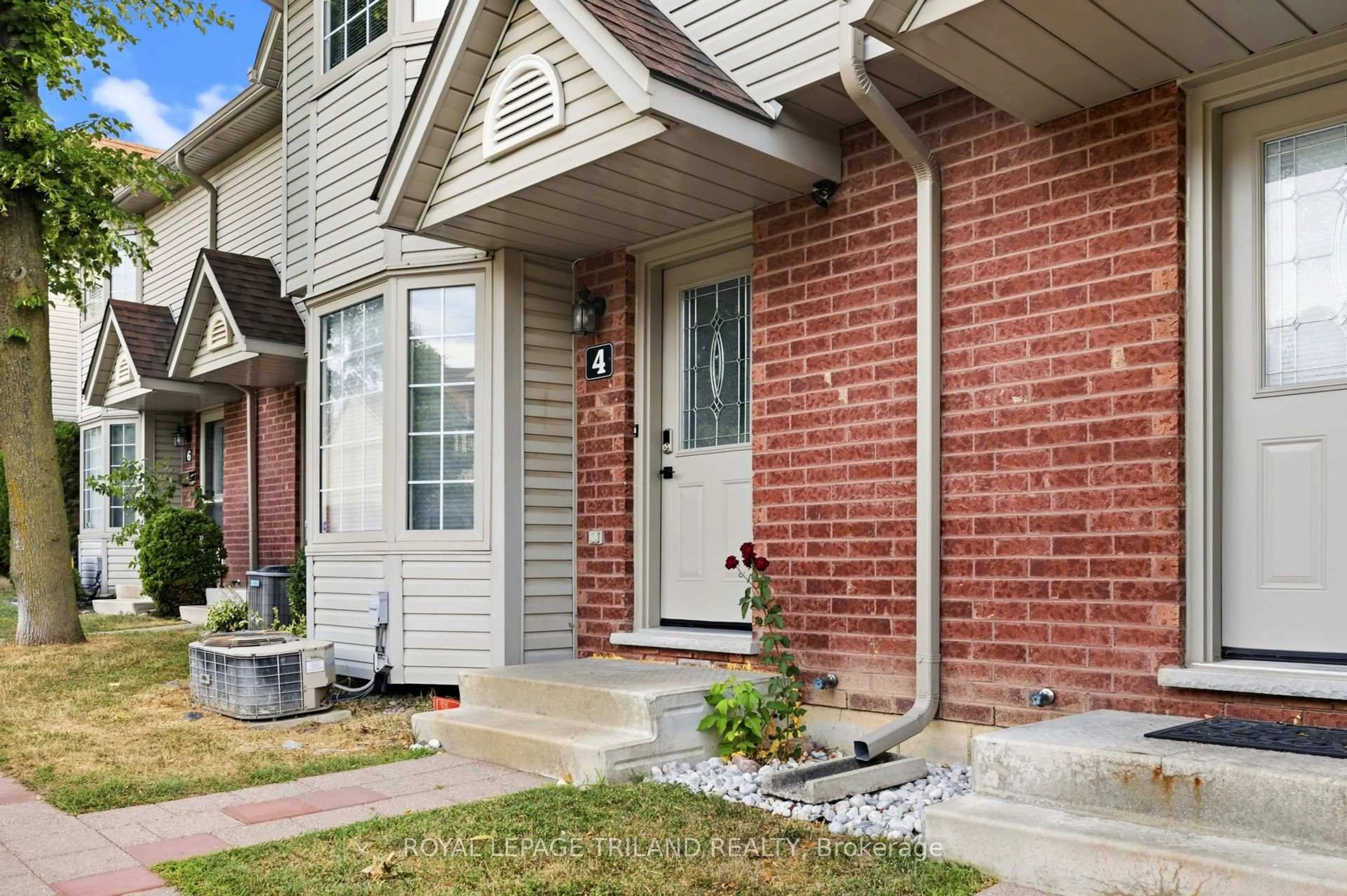 Home with brick exterior material, street for 50 Chapman Crt #4, London North Ontario N6G 5E1