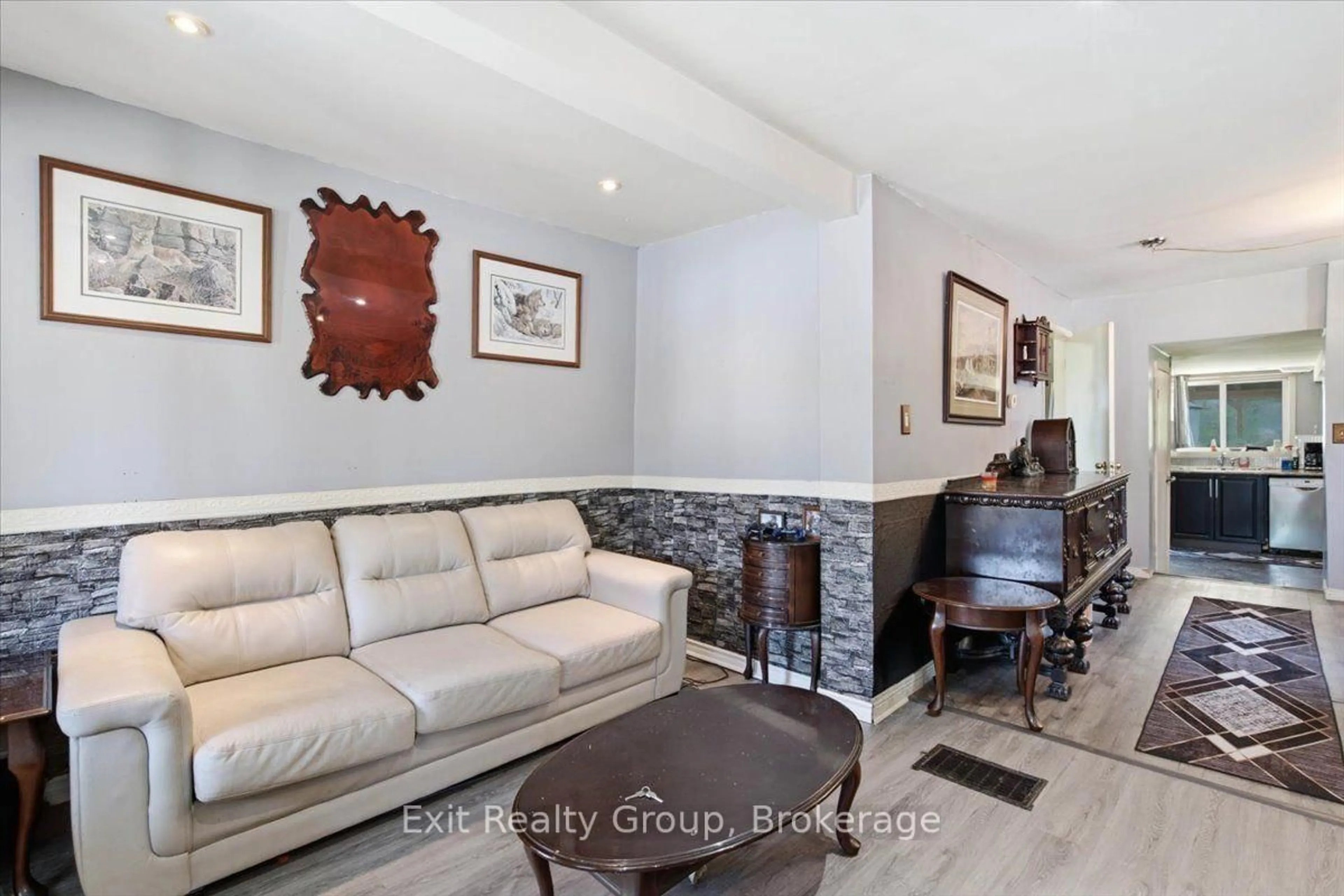 Living room with furniture, ceramic/tile floor for 90 Palace Rd, Greater Napanee Ontario K7R 3B3