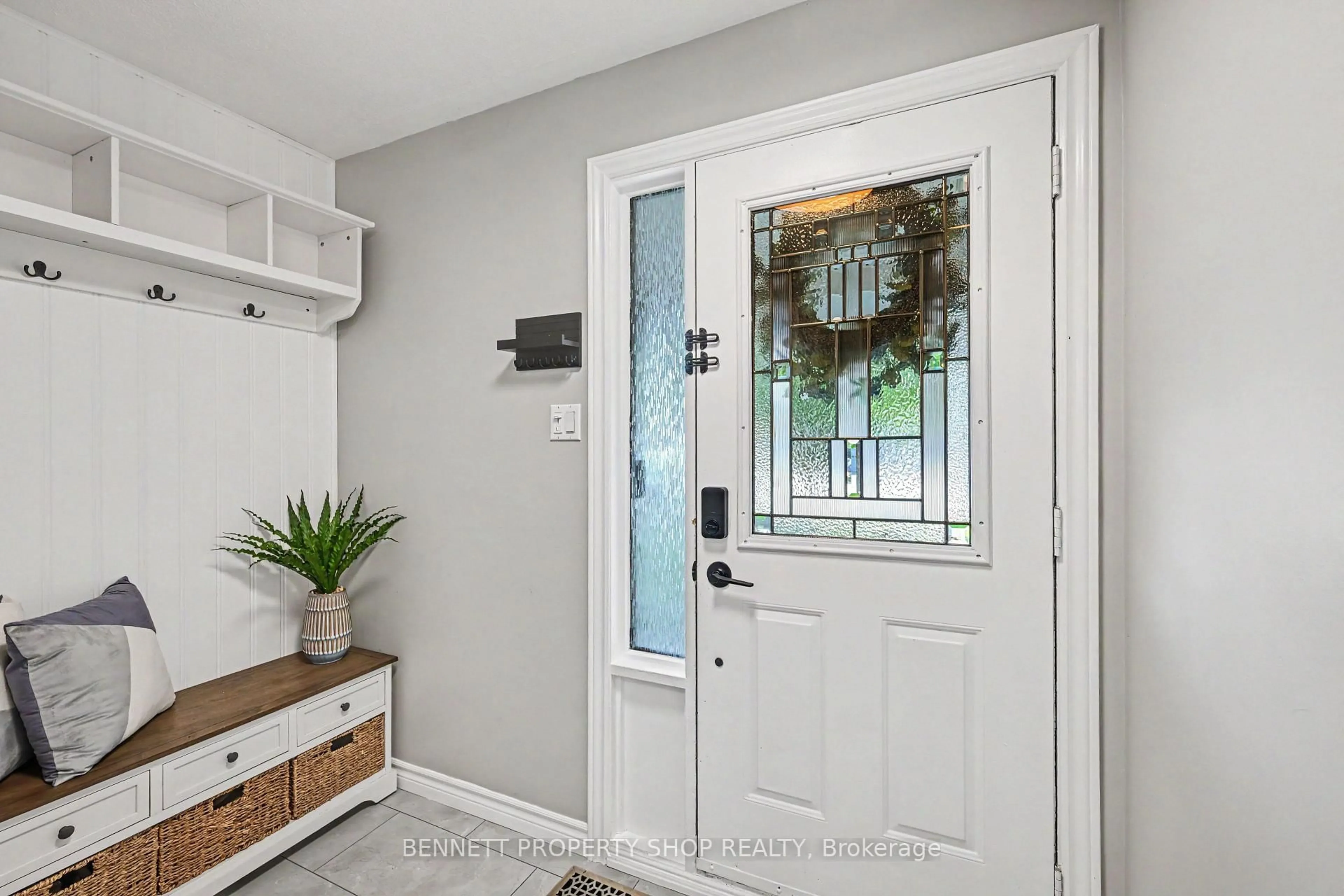 Indoor entryway for 151 Crampton Dr, Carleton Place Ontario K7C 4P5