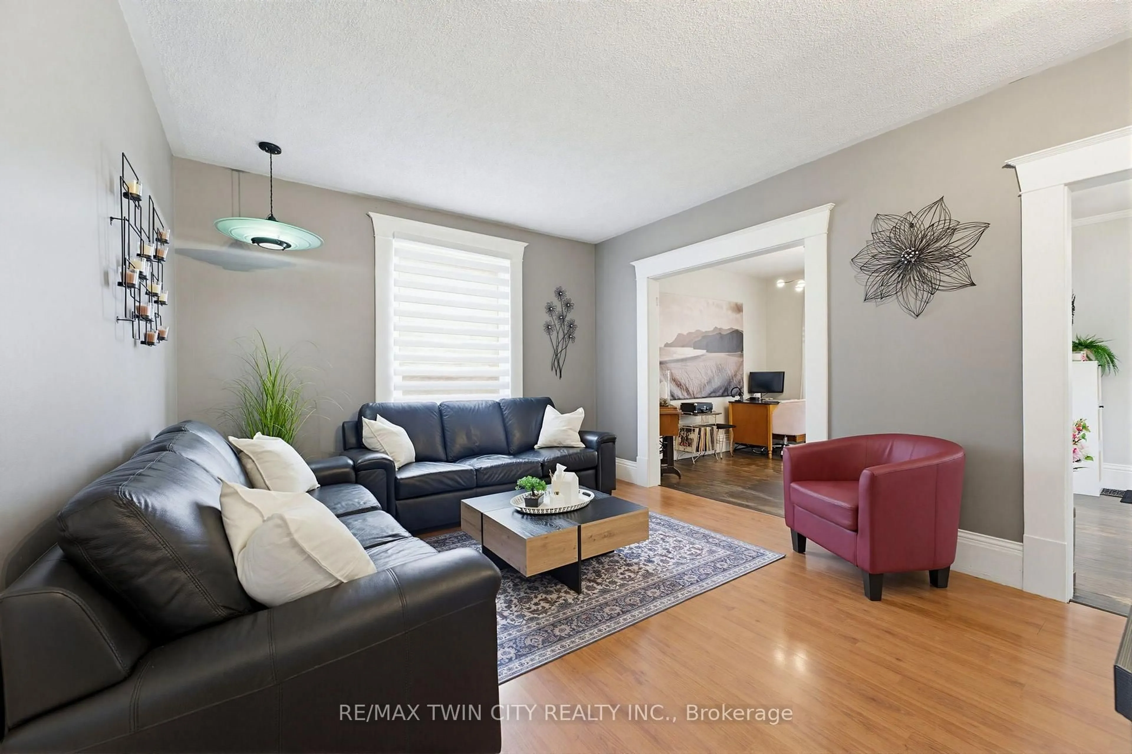 Living room with furniture, unknown for 28 Norwich St, Brantford Ontario N3T 2B9
