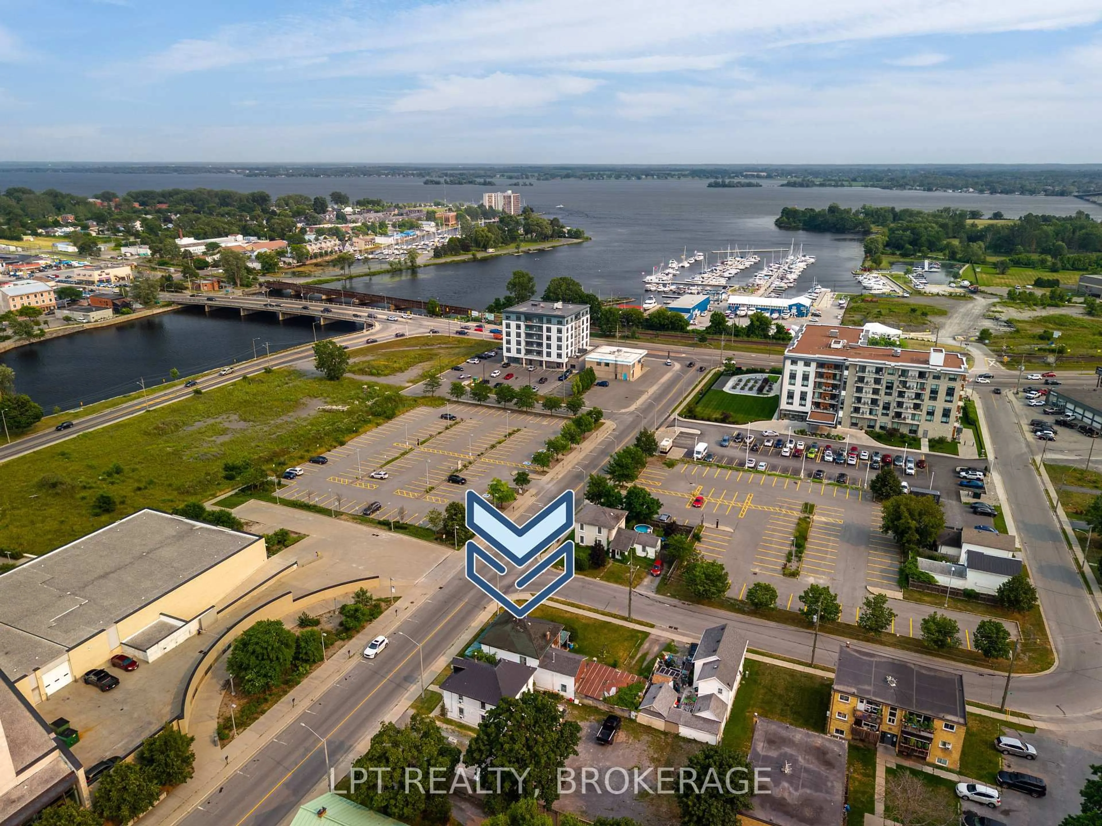 A pic from outside/outdoor area/front of a property/back of a property/a pic from drone, water/lake/river/ocean view for 180 James St, Belleville Ontario K8P 3L6