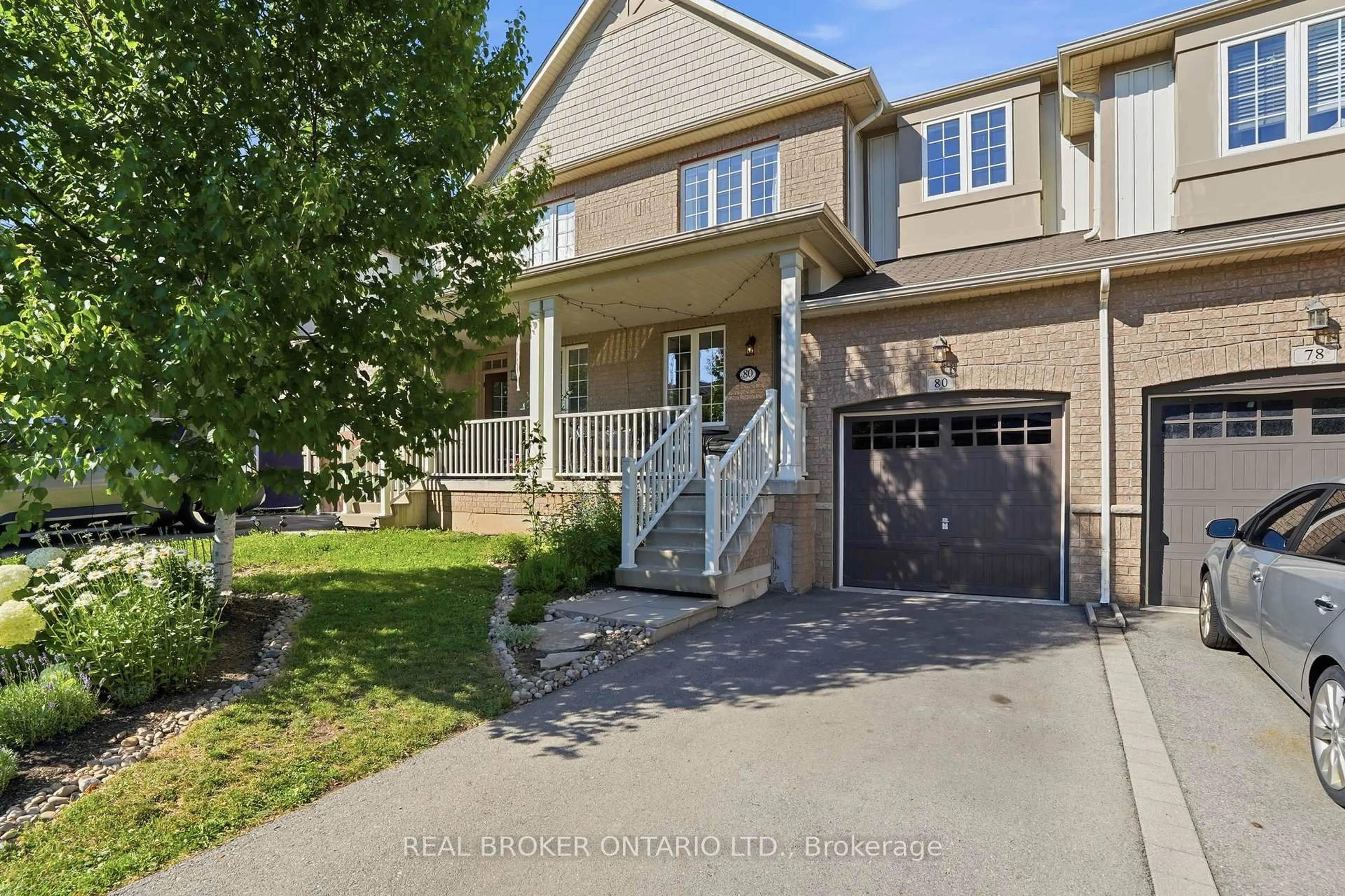 A pic from outside/outdoor area/front of a property/back of a property/a pic from drone, street for 80 Bousfield Rise, Hamilton Ontario L8B 0T4