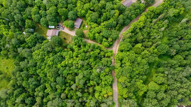 1205 Yandreski Rd, Barry's Bay 2