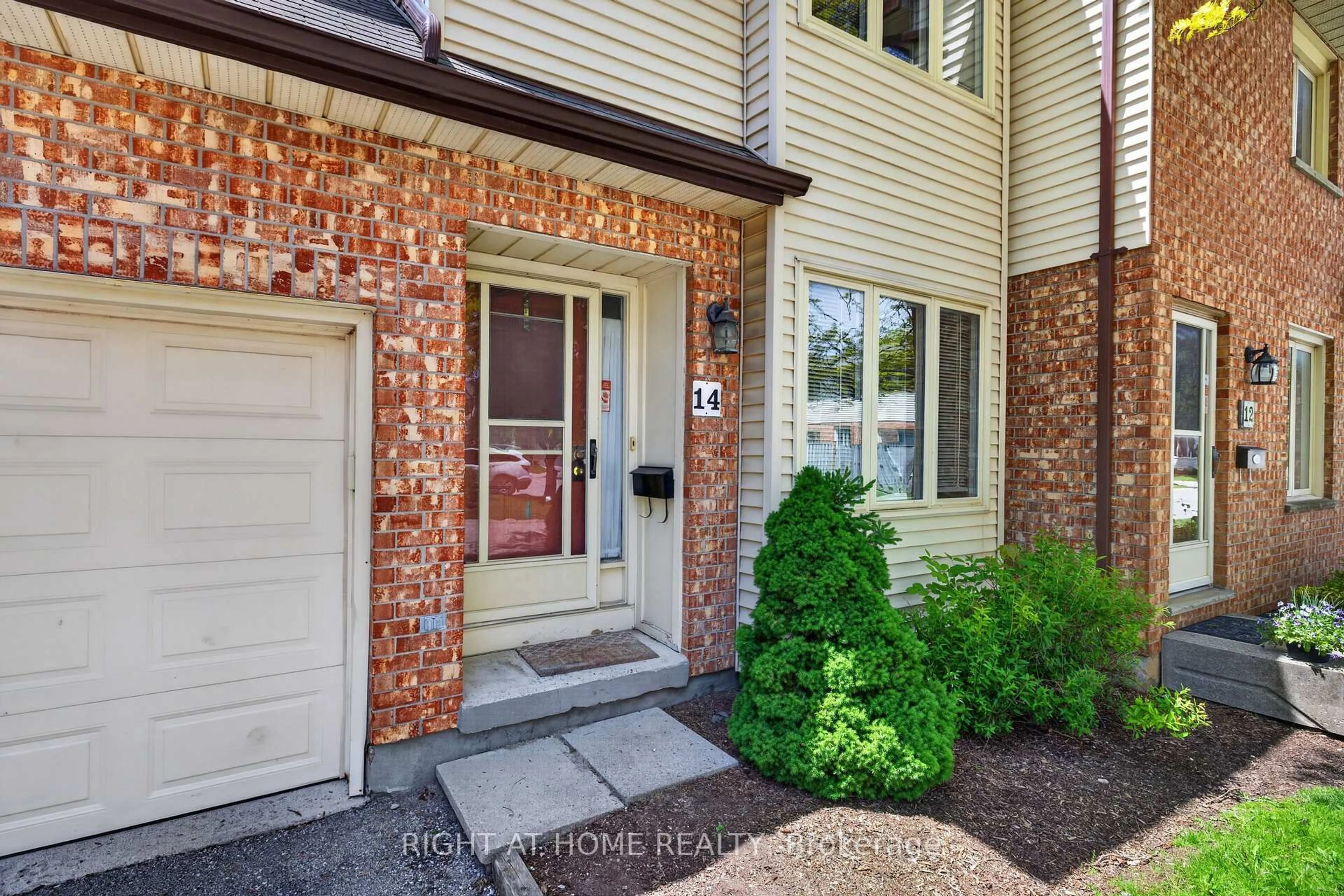 Home with brick exterior material, street for 308 Conway Dr #14, London South Ontario N6E 3N9