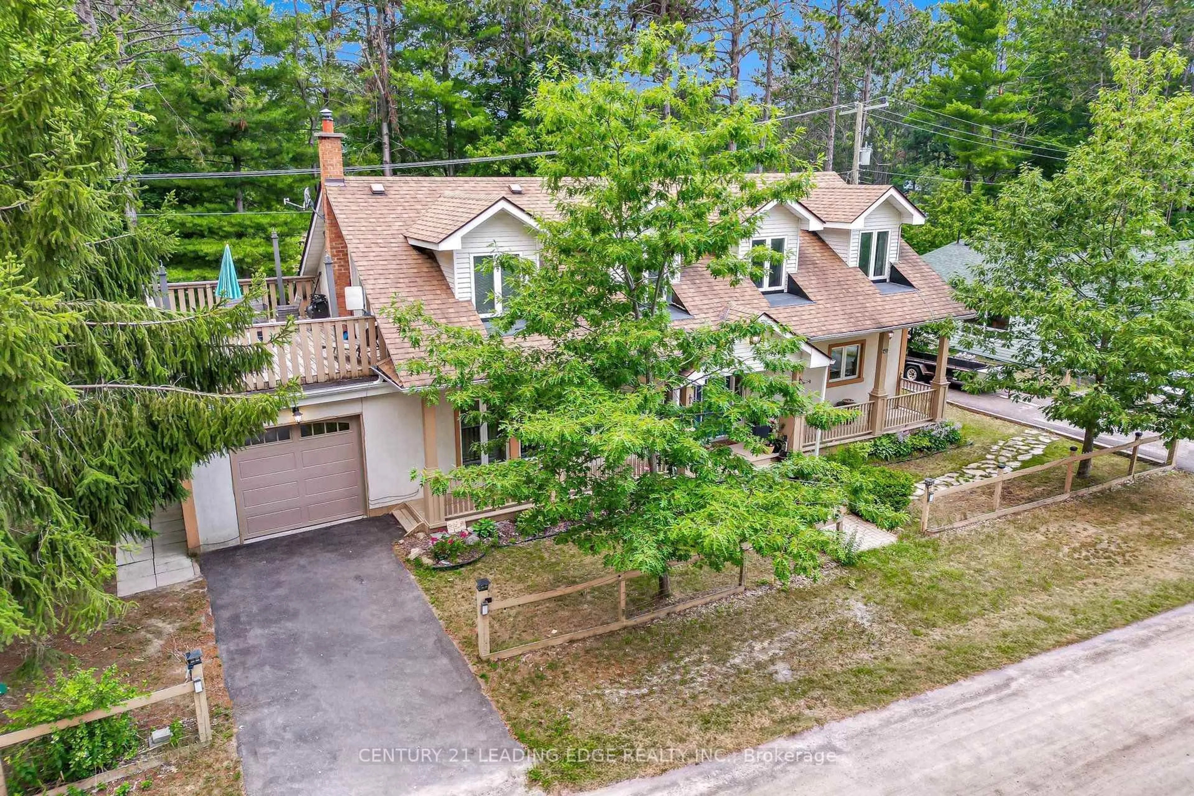 A pic from outside/outdoor area/front of a property/back of a property/a pic from drone, street for 72 Bolsover Rd, Kawartha Lakes Ontario K0M 1B0