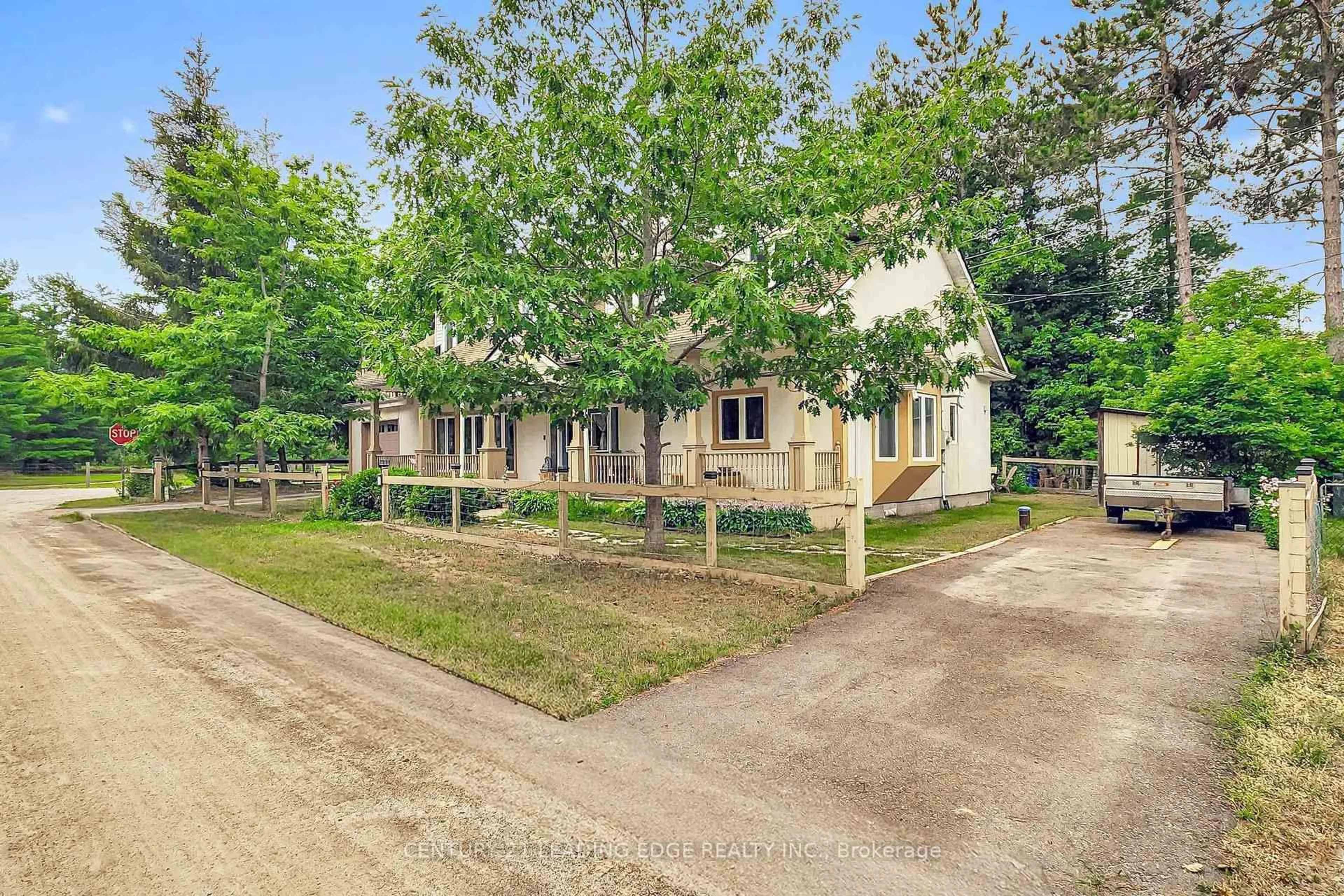 A pic from outside/outdoor area/front of a property/back of a property/a pic from drone, street for 72 Bolsover Rd, Kawartha Lakes Ontario K0M 1B0