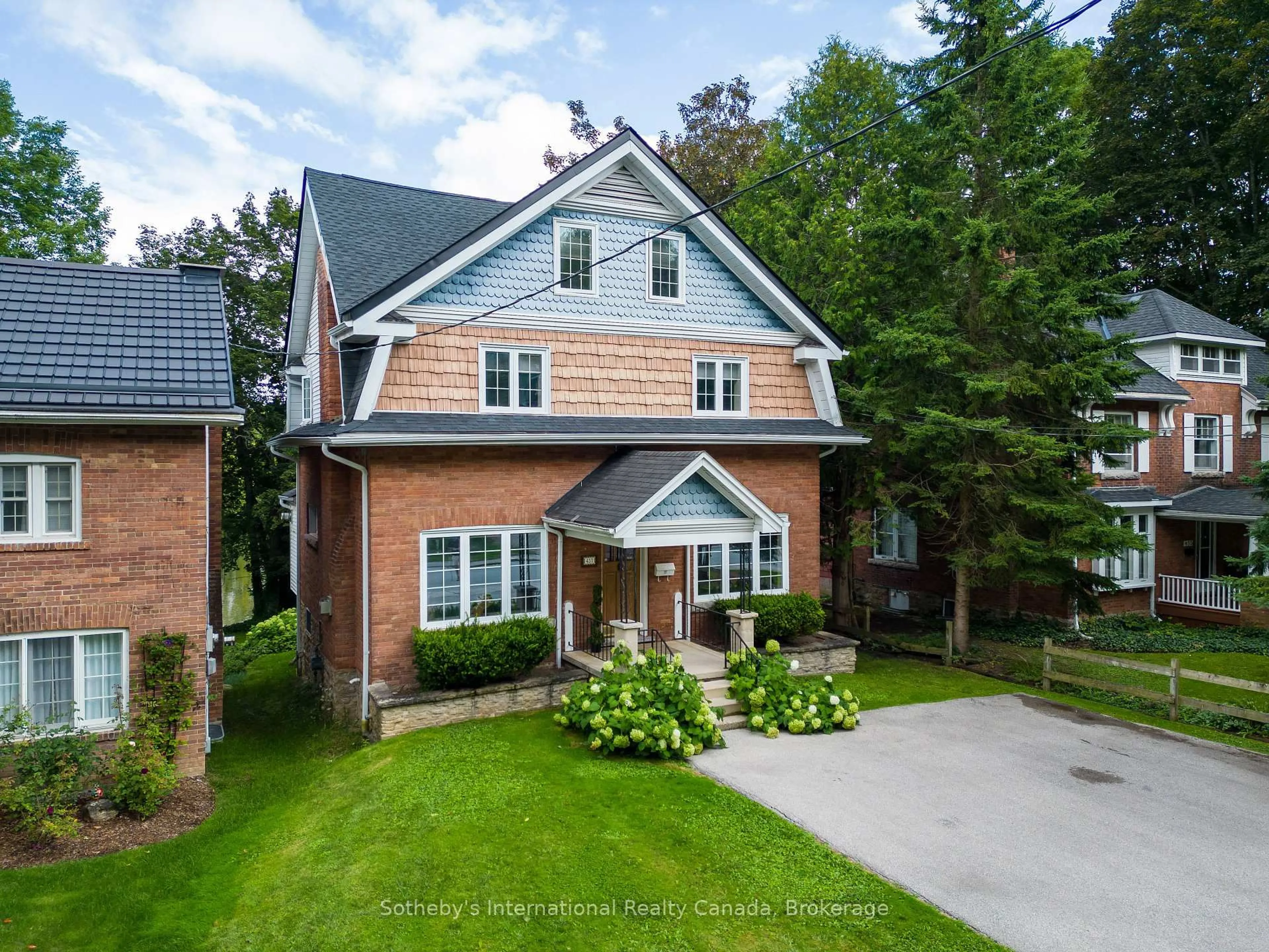 Home with brick exterior material, street for 457 2nd Ave, Owen Sound Ontario N4K 4L9