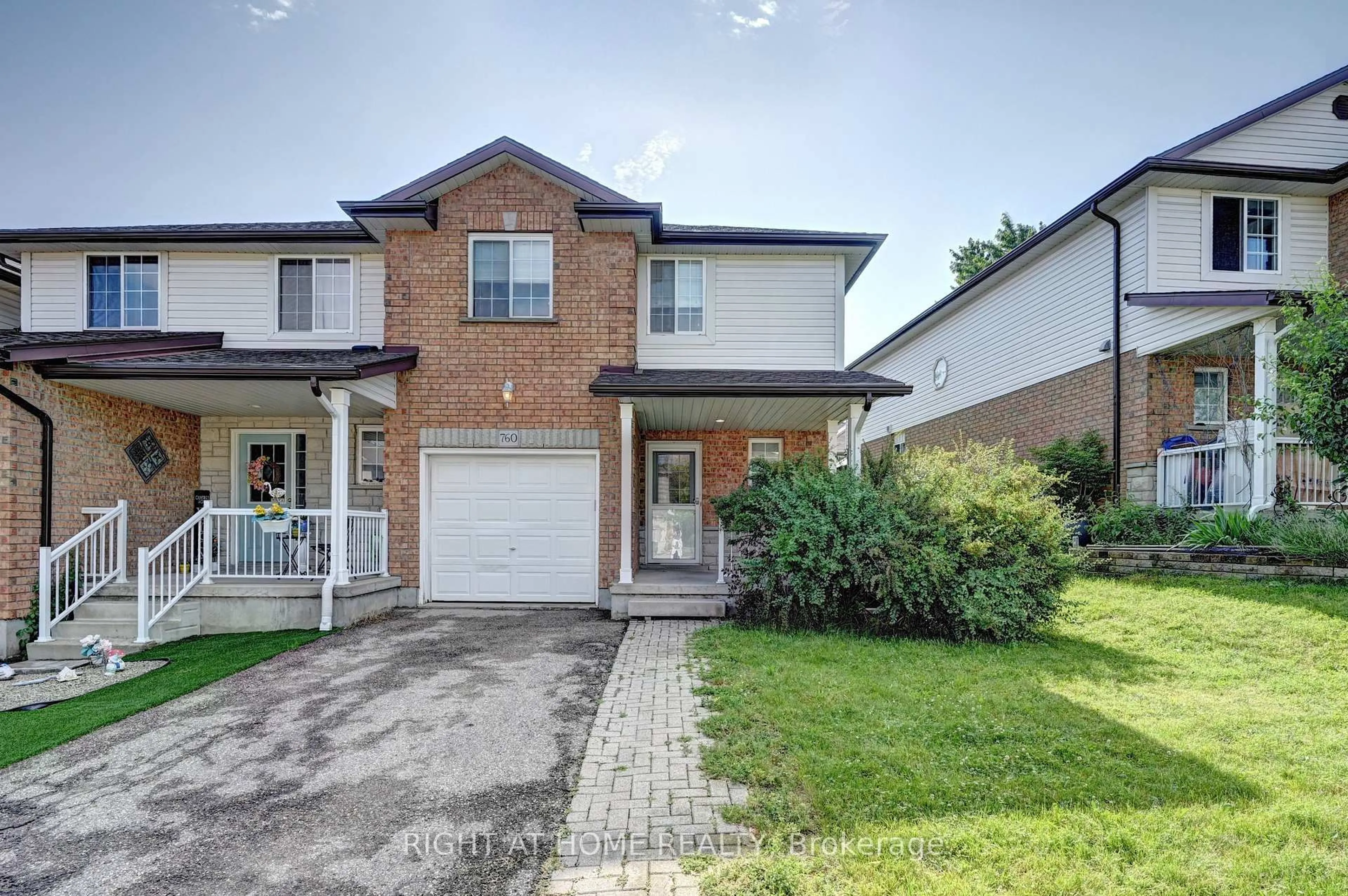 Home with brick exterior material, street for 760 Paris Blvd, Waterloo Ontario N2T 2Y1