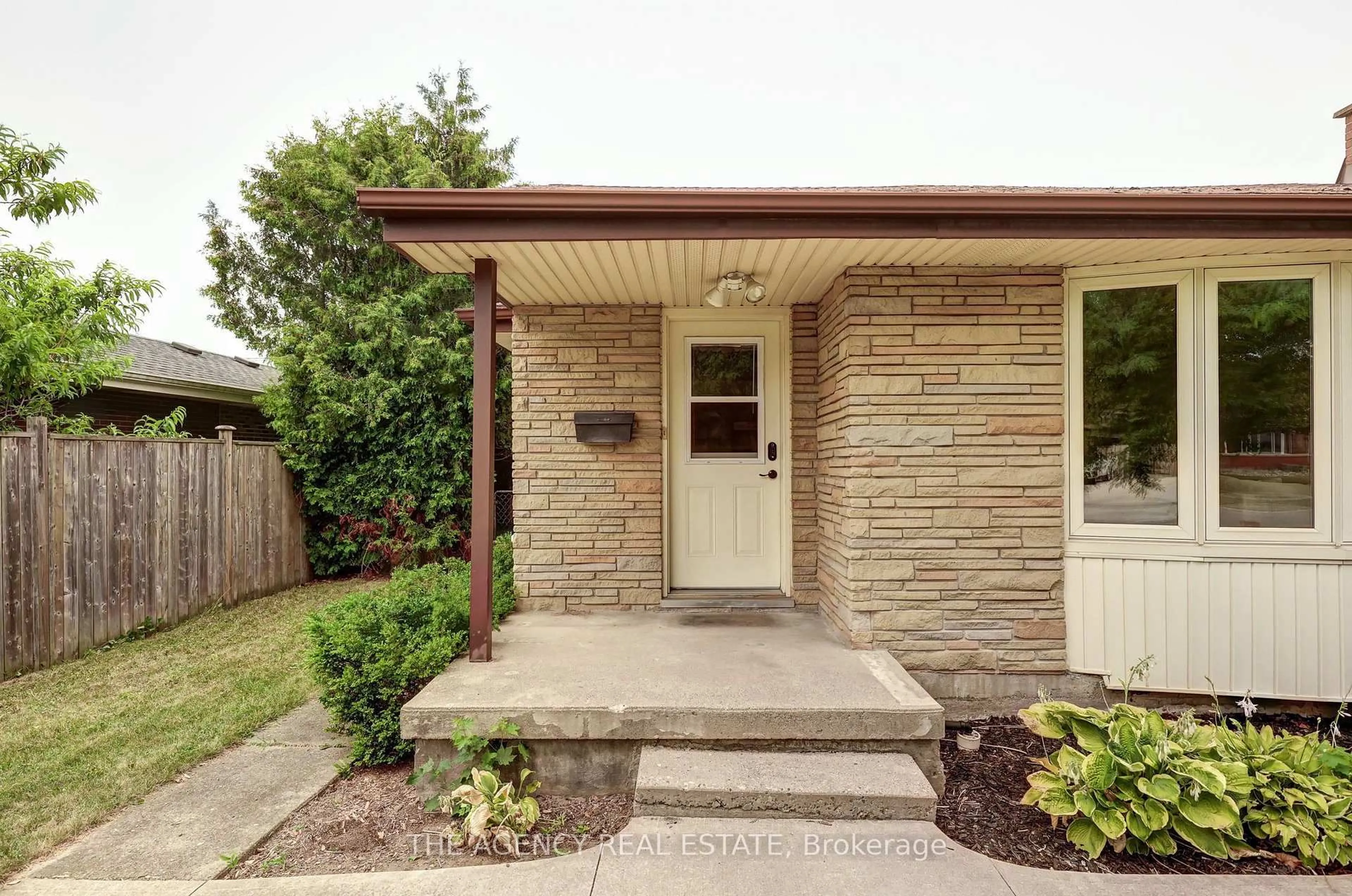 Home with brick exterior material, street for 254 King Edward Ave, London South Ontario N5Z 3T7