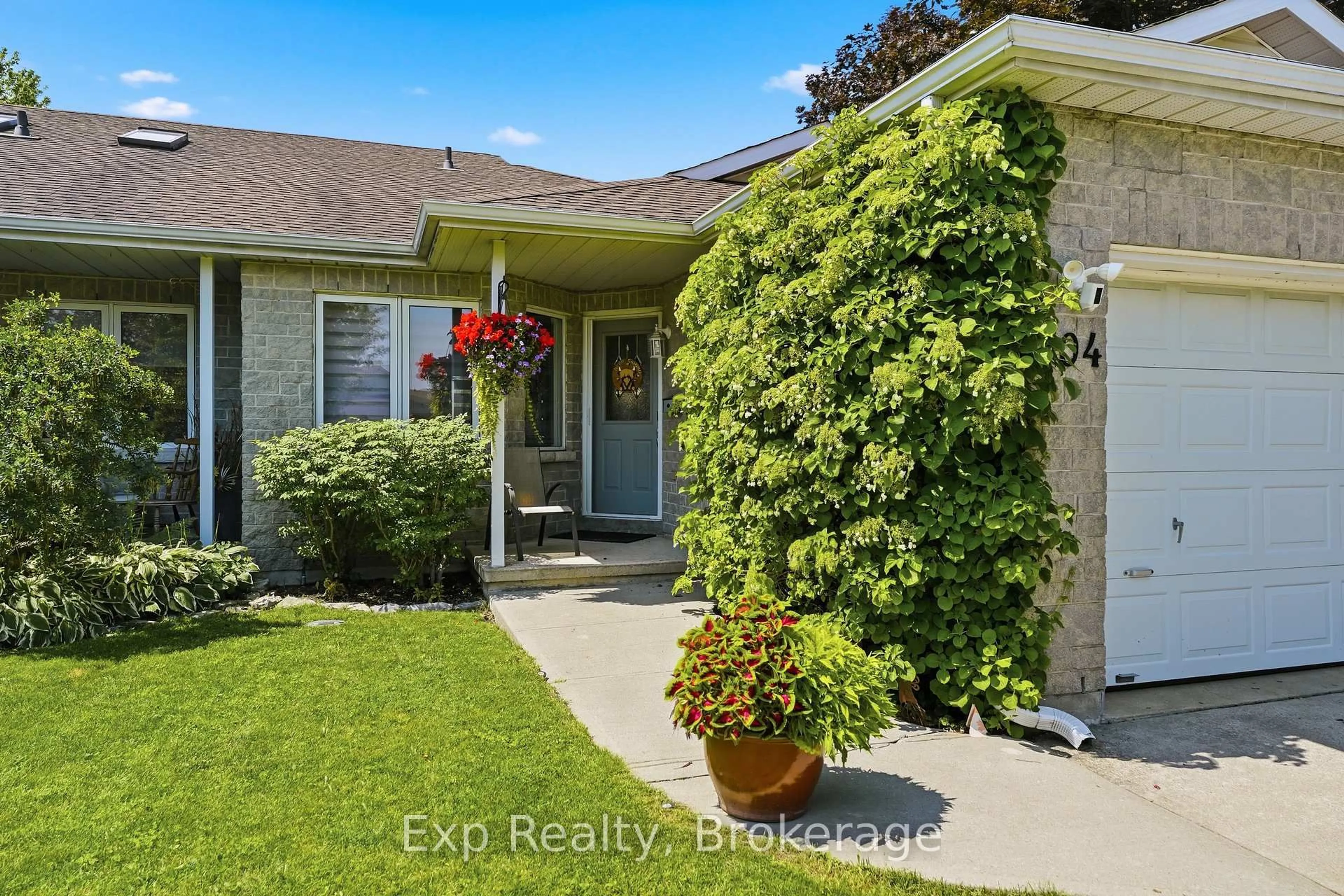Unknown for 704 Millwood Dr, Kingston Ontario K7M 8Z1