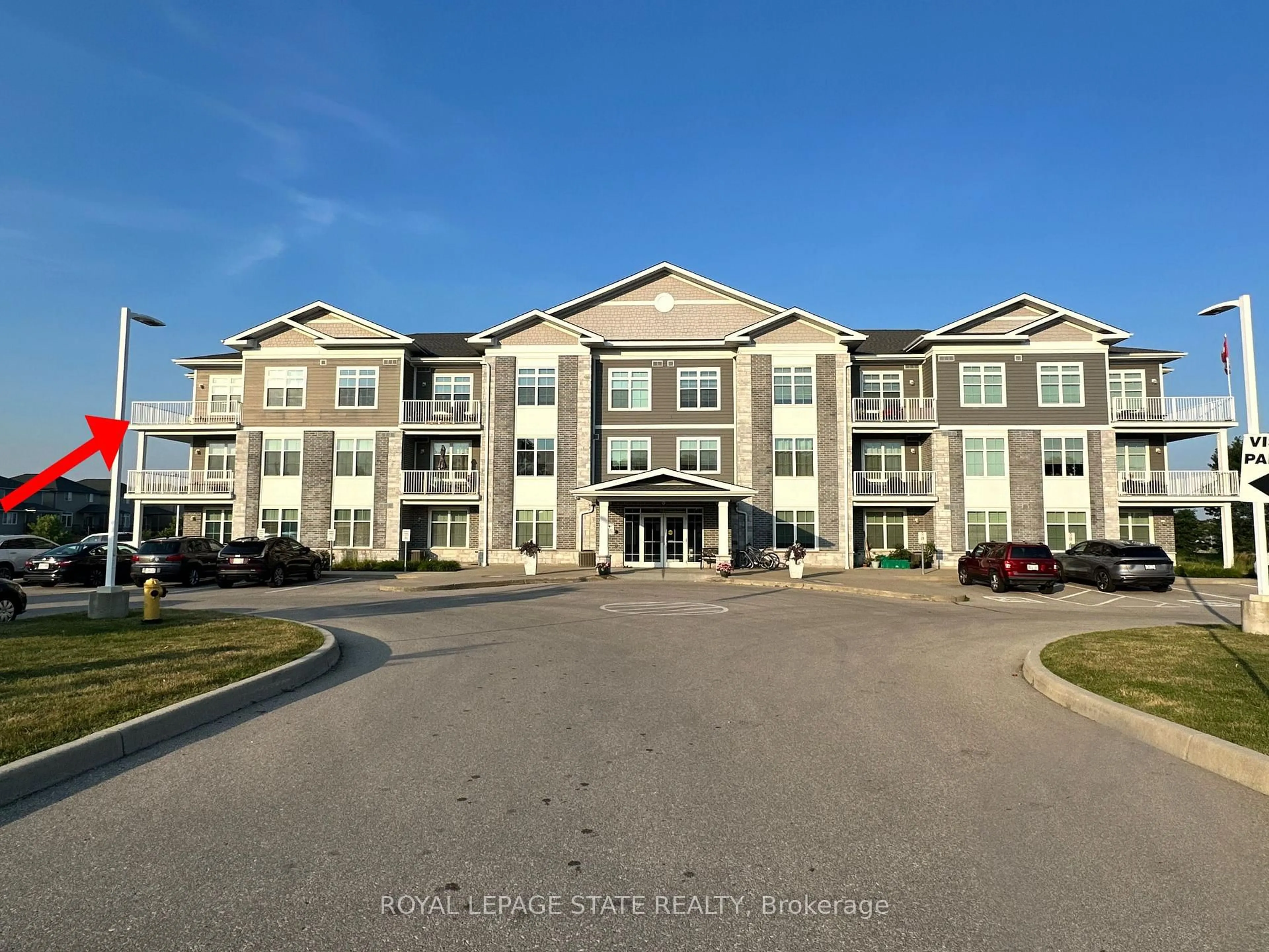 A pic from outside/outdoor area/front of a property/back of a property/a pic from drone, building for 14 Saunders Dr #307, Haldimand Ontario N0A 1J0
