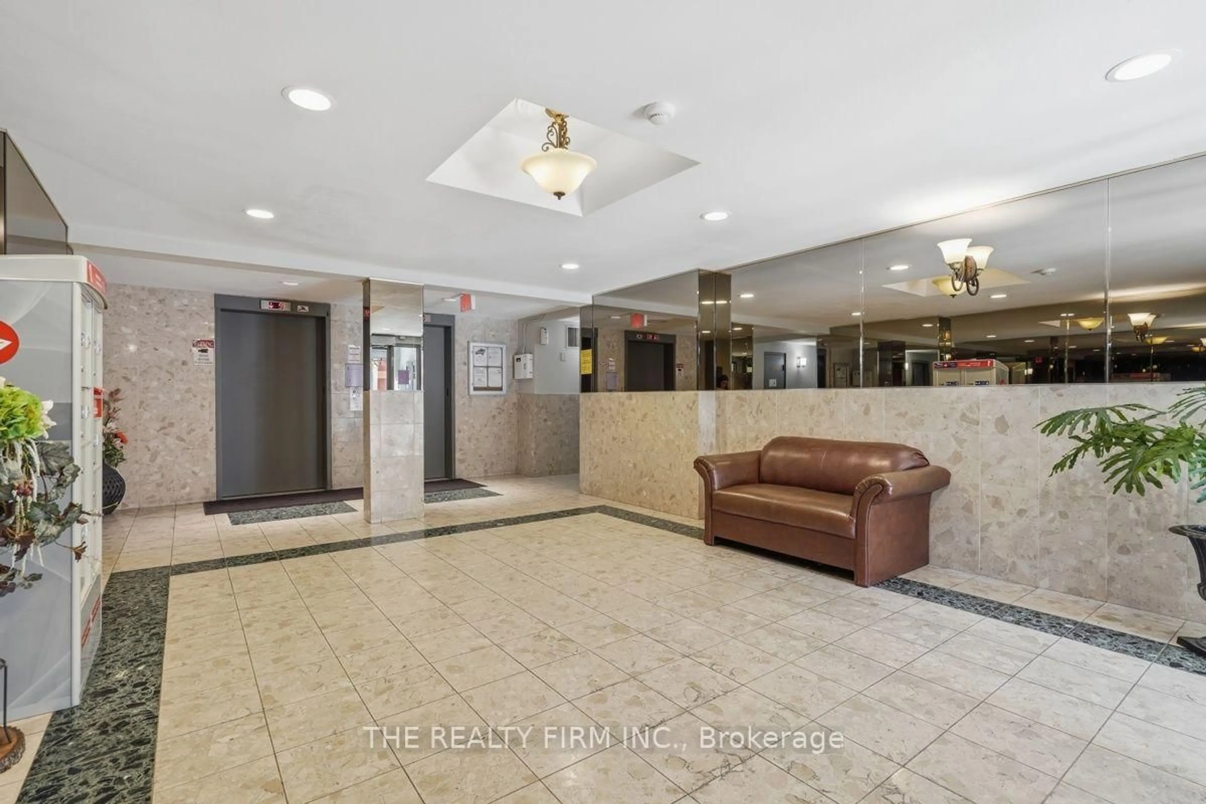 Lobby for 76 Baseline Rd #904, London South Ontario N6J 4X6