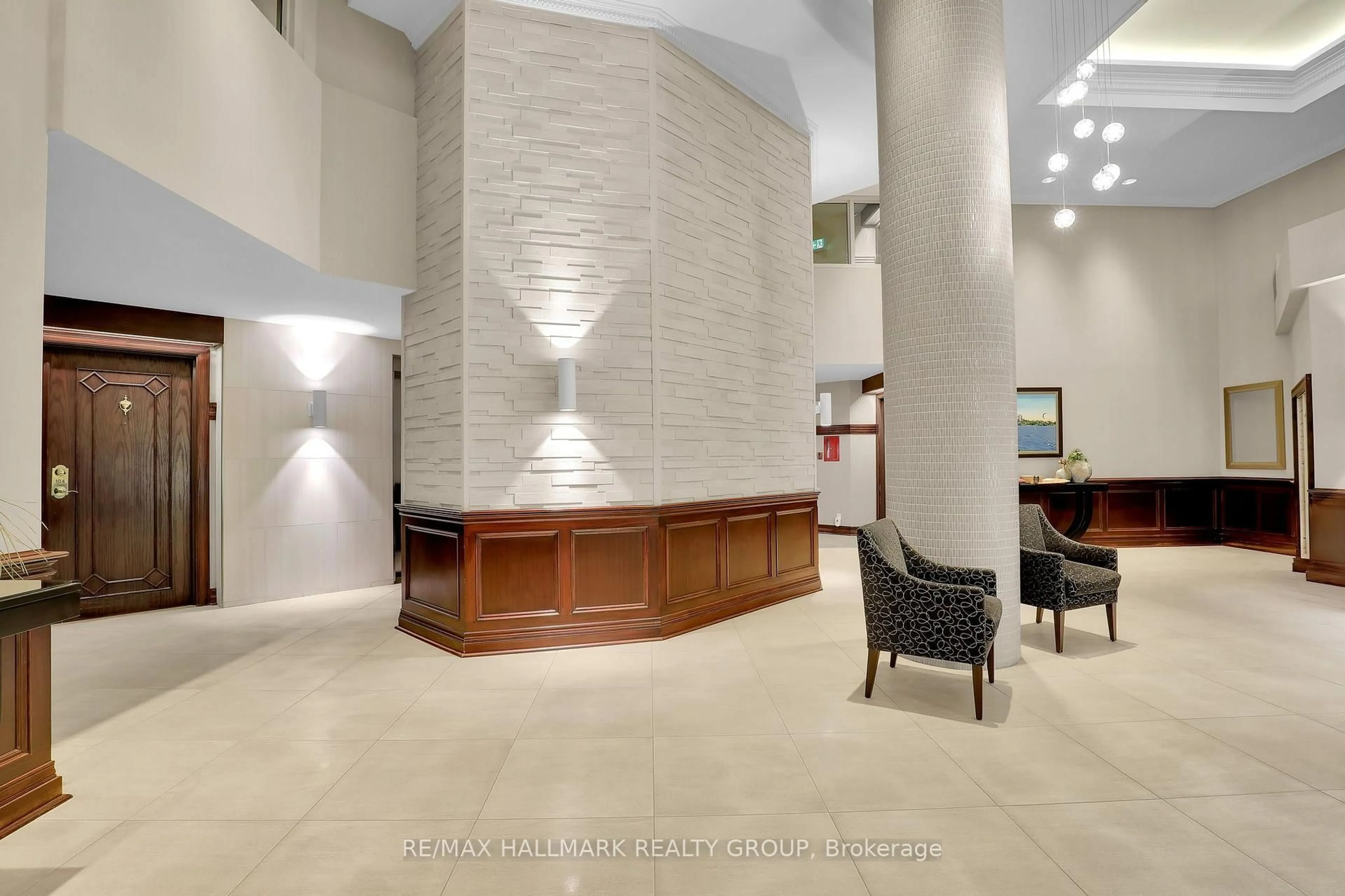 Lobby for 3105 Carling Ave #502, Ottawa Ontario K2H 5A6