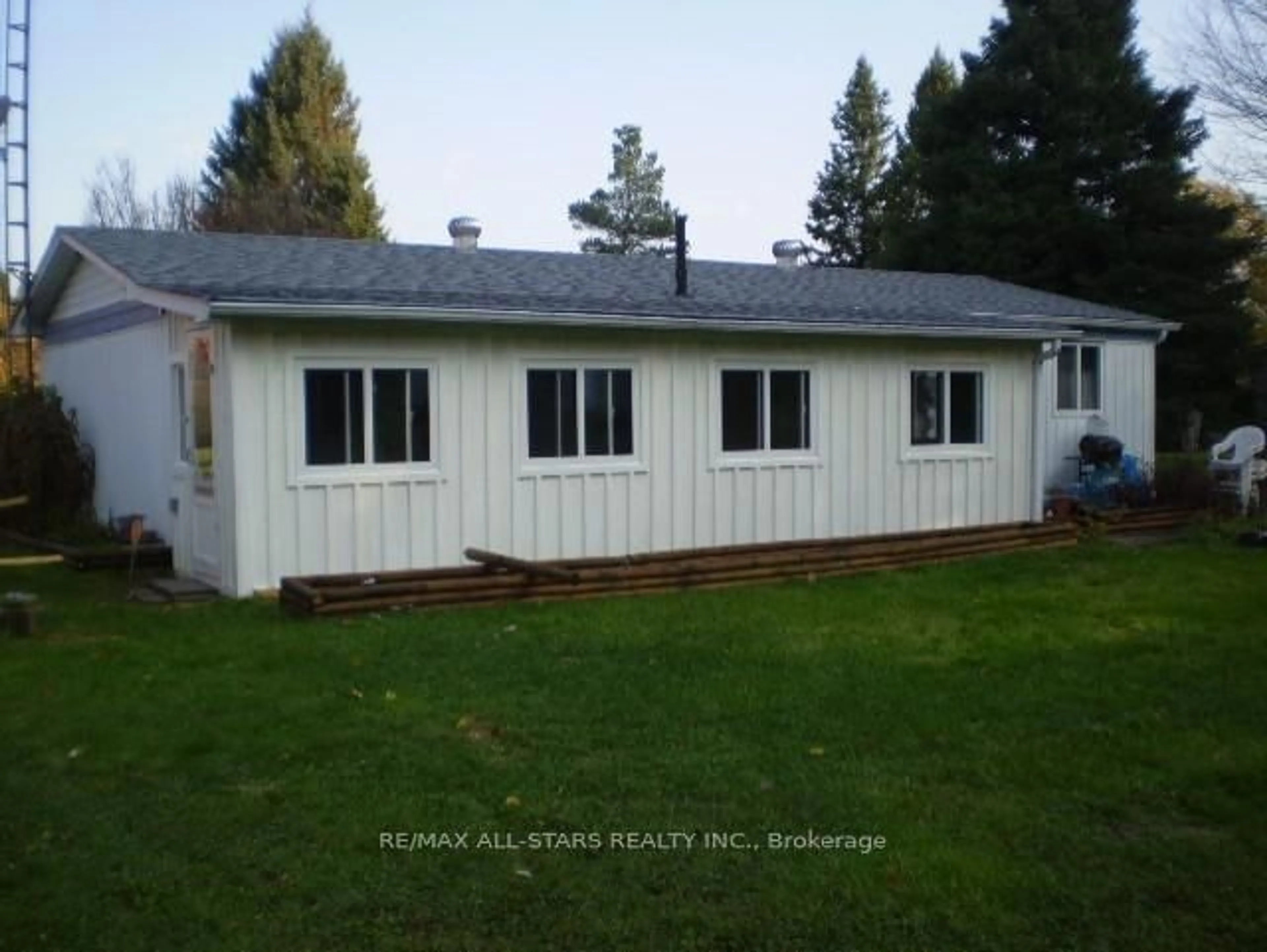 Home with vinyl exterior material, building for 1225 SPRING VALLEY Rd, Minden Hills Ontario K0M 2K0