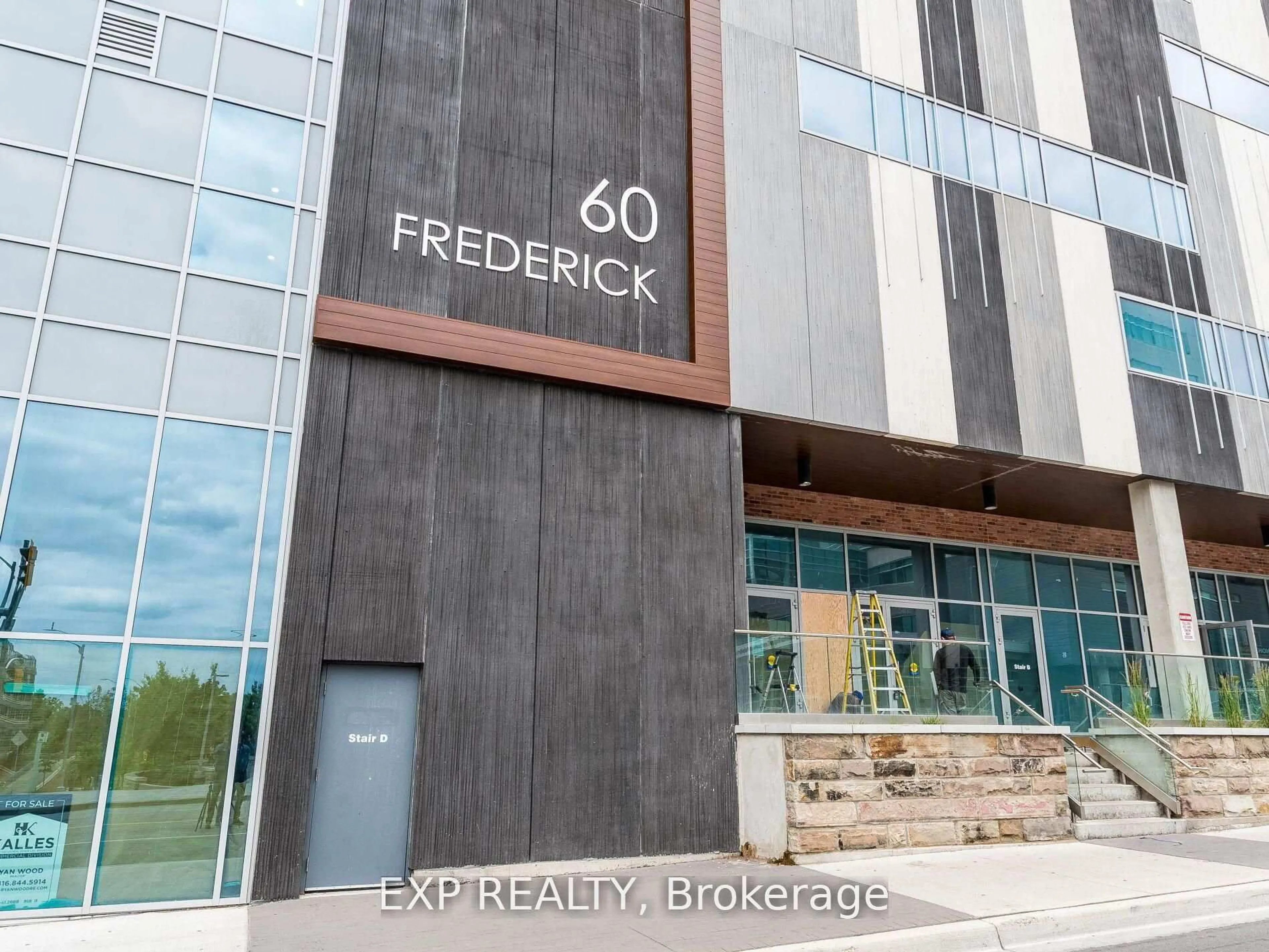 Unknown for 60 Frederick St #1010, Kitchener Ontario N2H 0C7