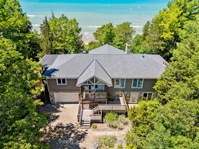 9856 Huron Pl, Lambton Shores 2