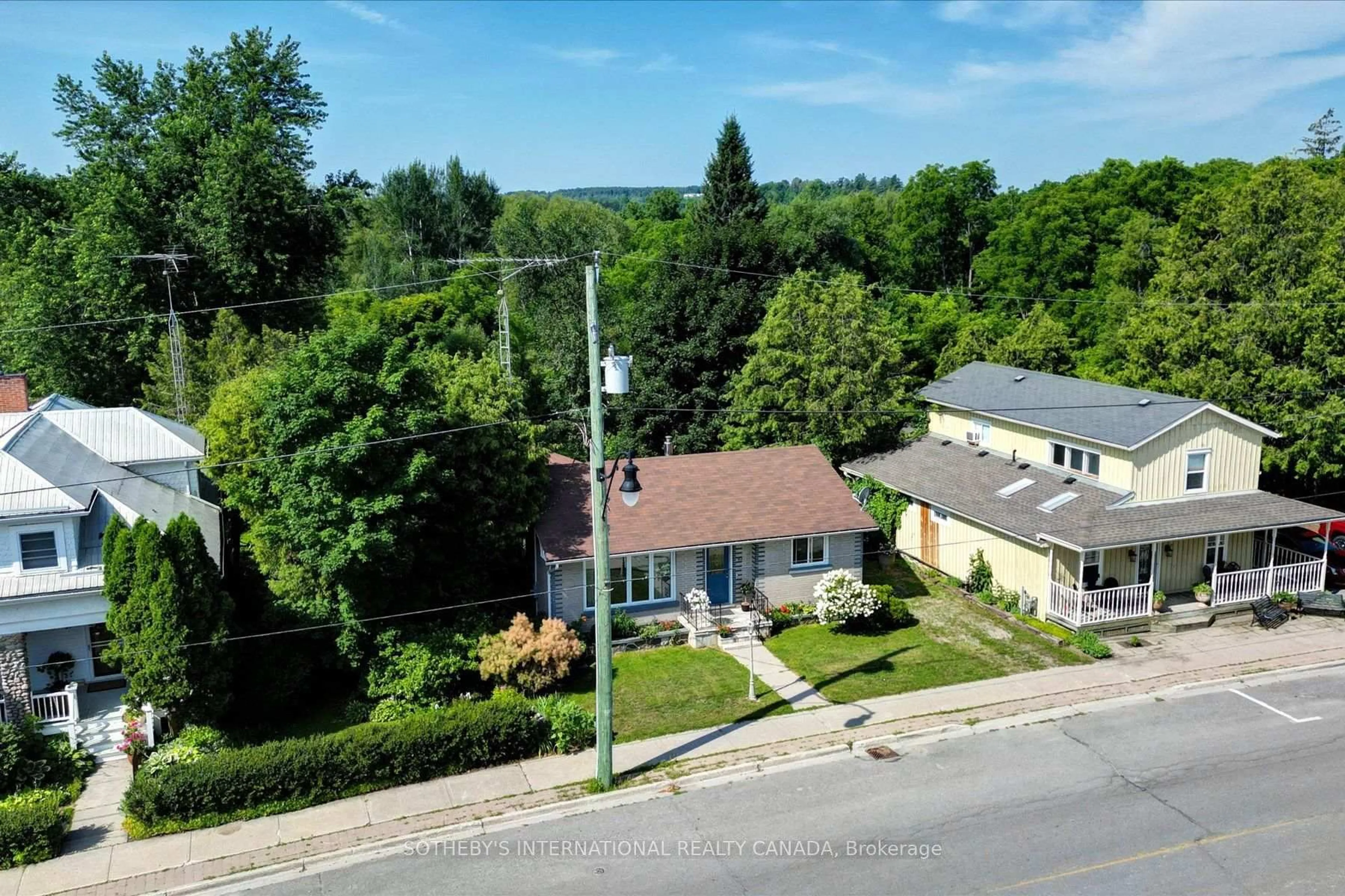 A pic from outside/outdoor area/front of a property/back of a property/a pic from drone, street for 63 Main St, Trent Hills Ontario K0K 3K0