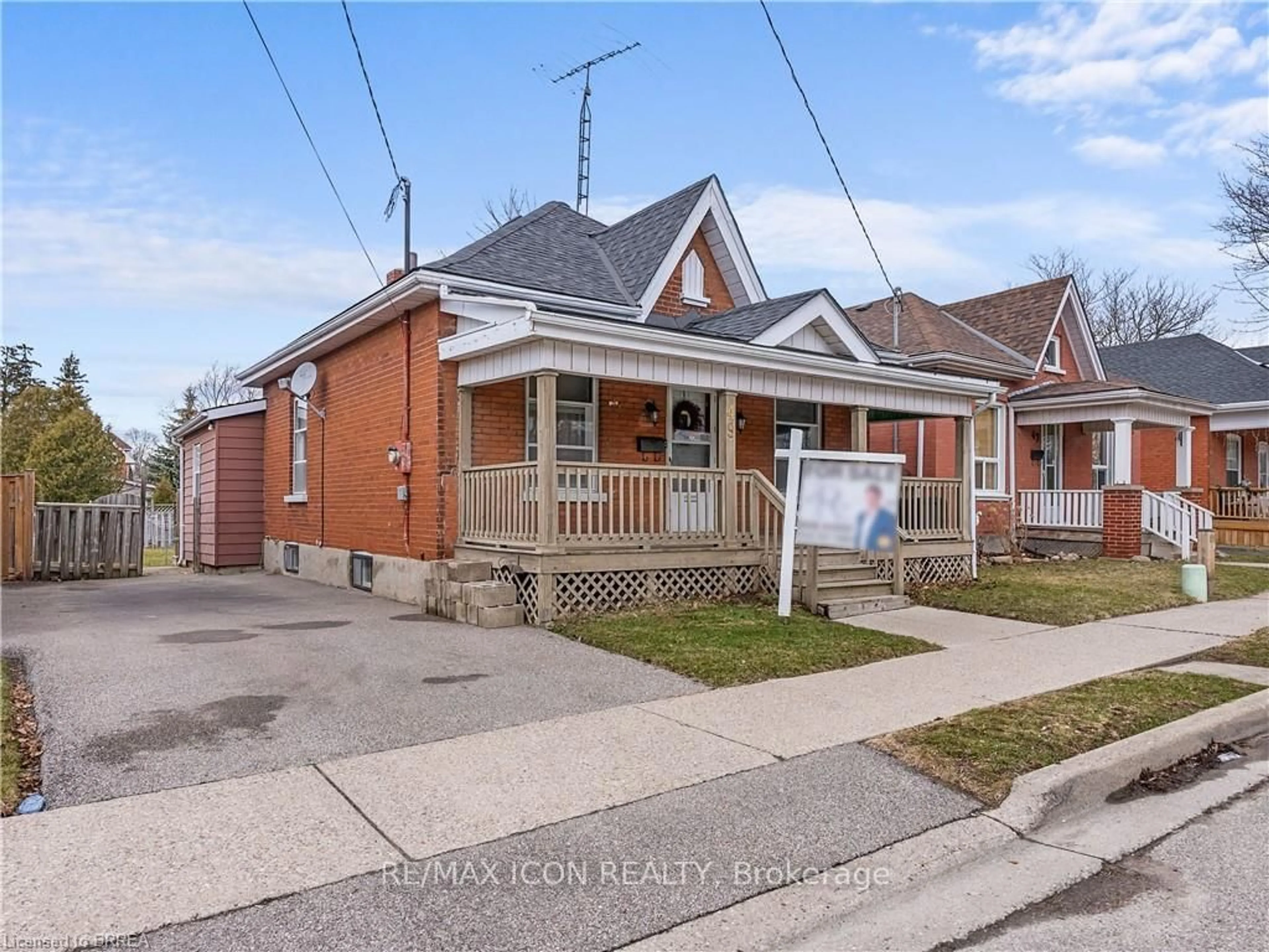 Home with brick exterior material, street for 49 Mintern Ave, Brantford Ontario N3S 1K9