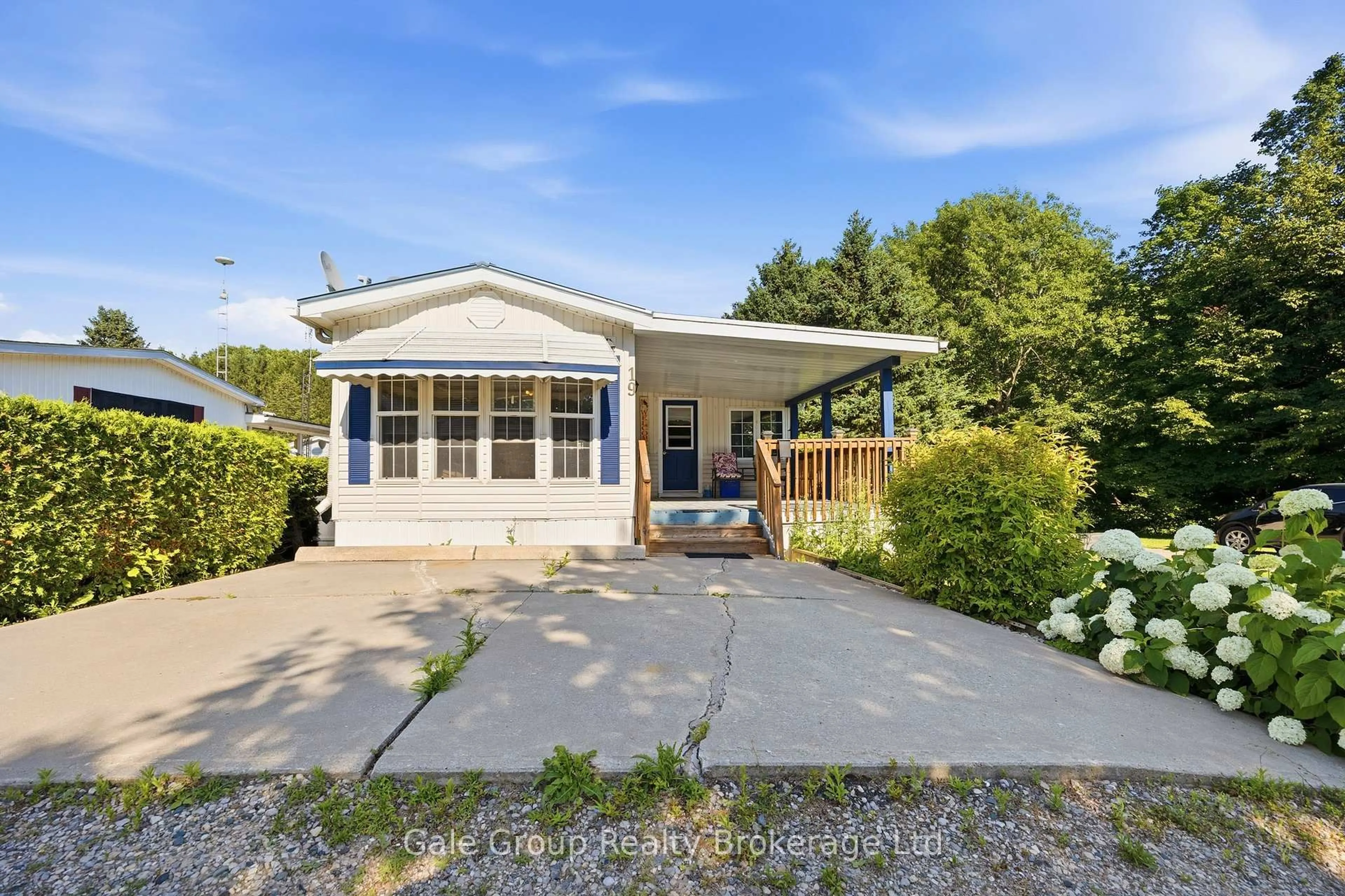 Home with vinyl exterior material, street for 592968 Oxford Road 13 #19, Norwich Ontario N0J 1P0