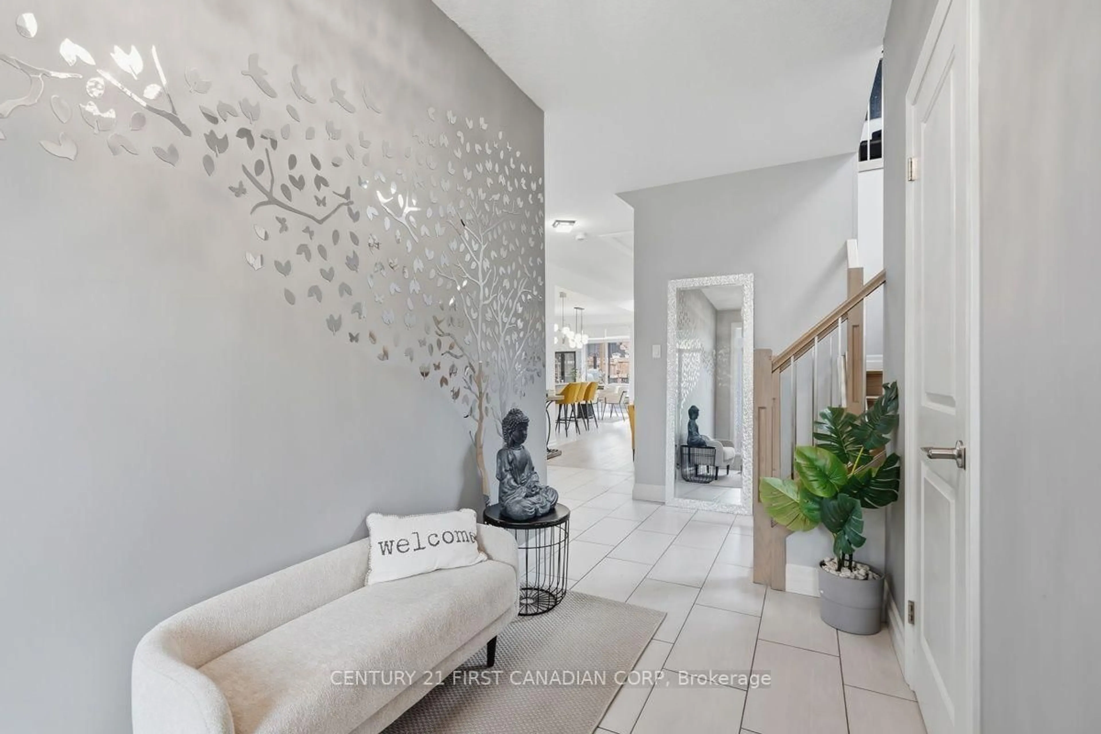 Indoor entryway for 464 Jessica Way Rd, London North Ontario N6H 5L4