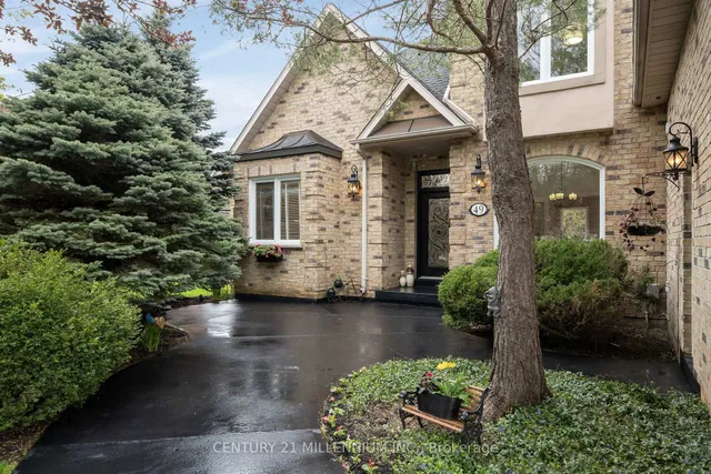 49 Waterford Dr, Erin 4