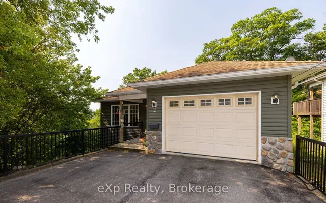 2 Mann Ave, Parry Sound 2