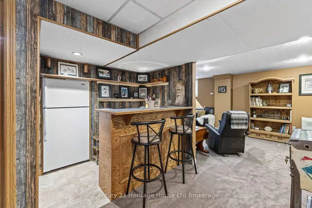 803 Gladstone Dr, Woodstock 4